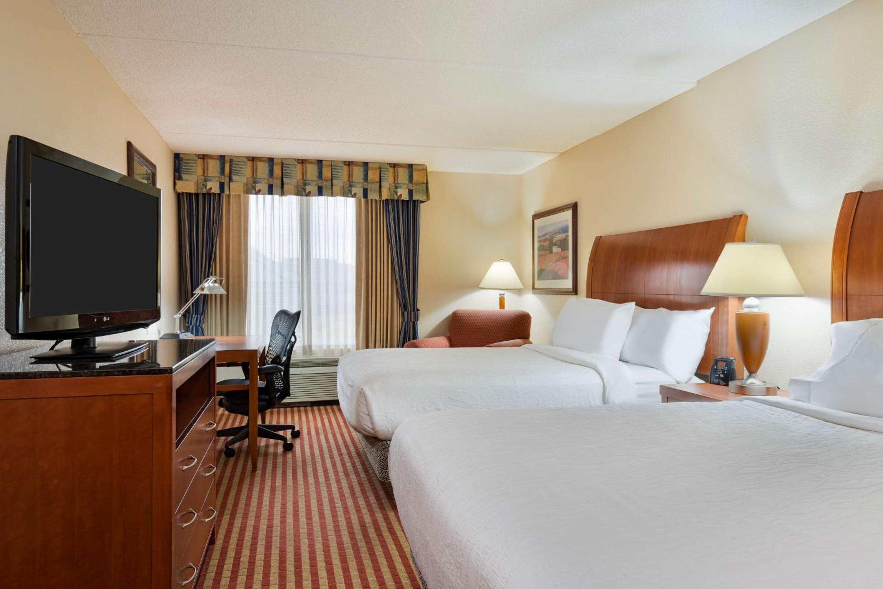 Standard Queen Room with Two Queen Beds - Photo 1