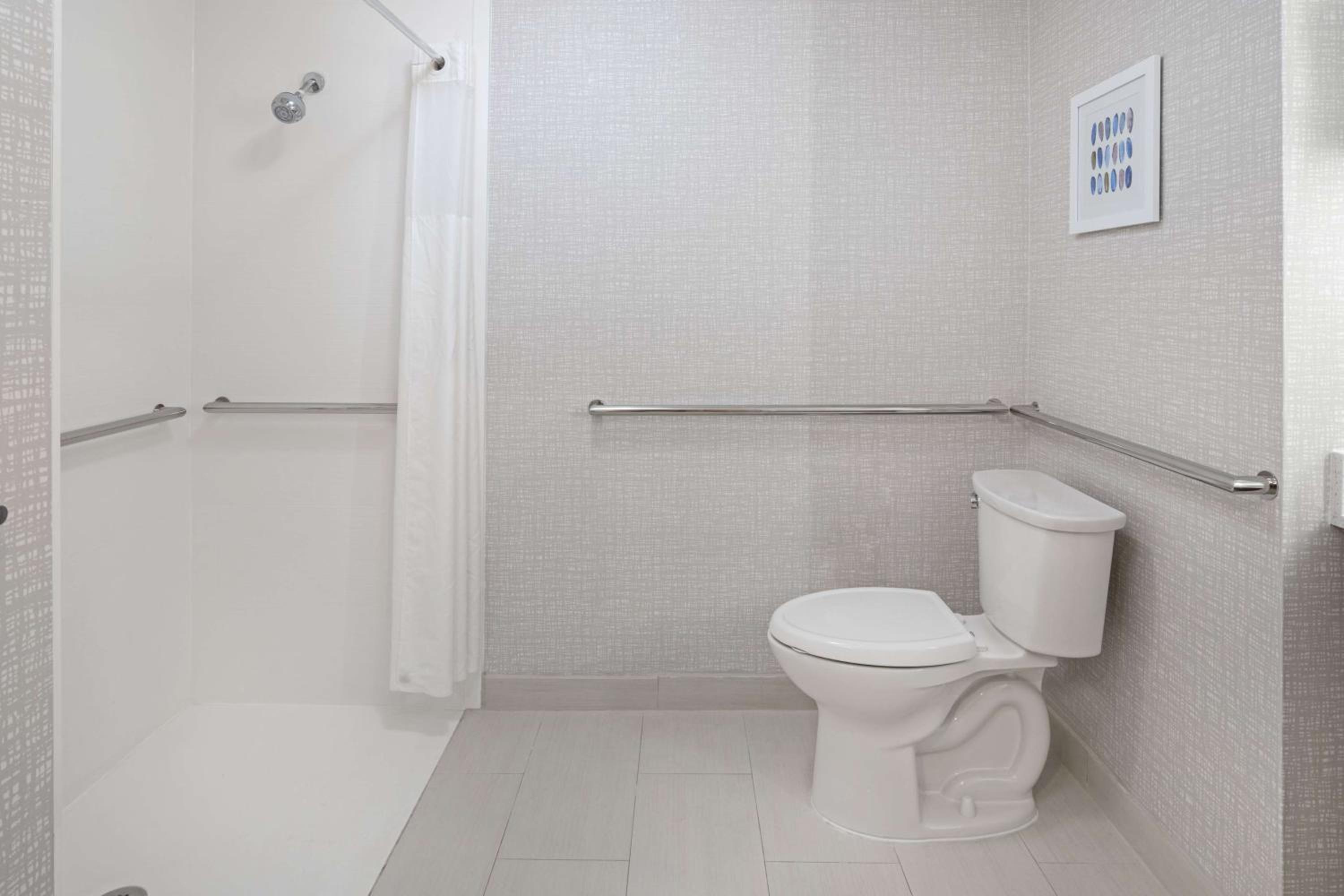 King Room - Mobility Access/Non-Smoking - Photo 2