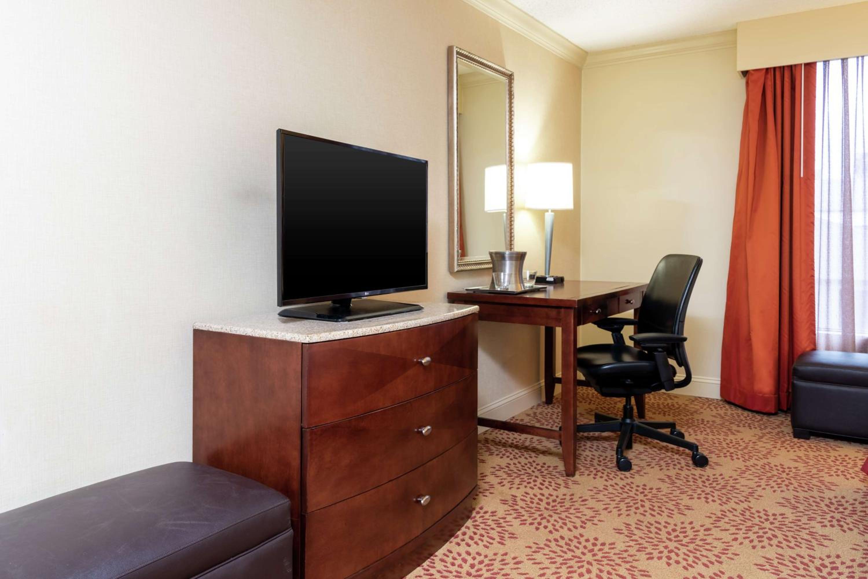 Double Room with Two Double Beds - Photo 1