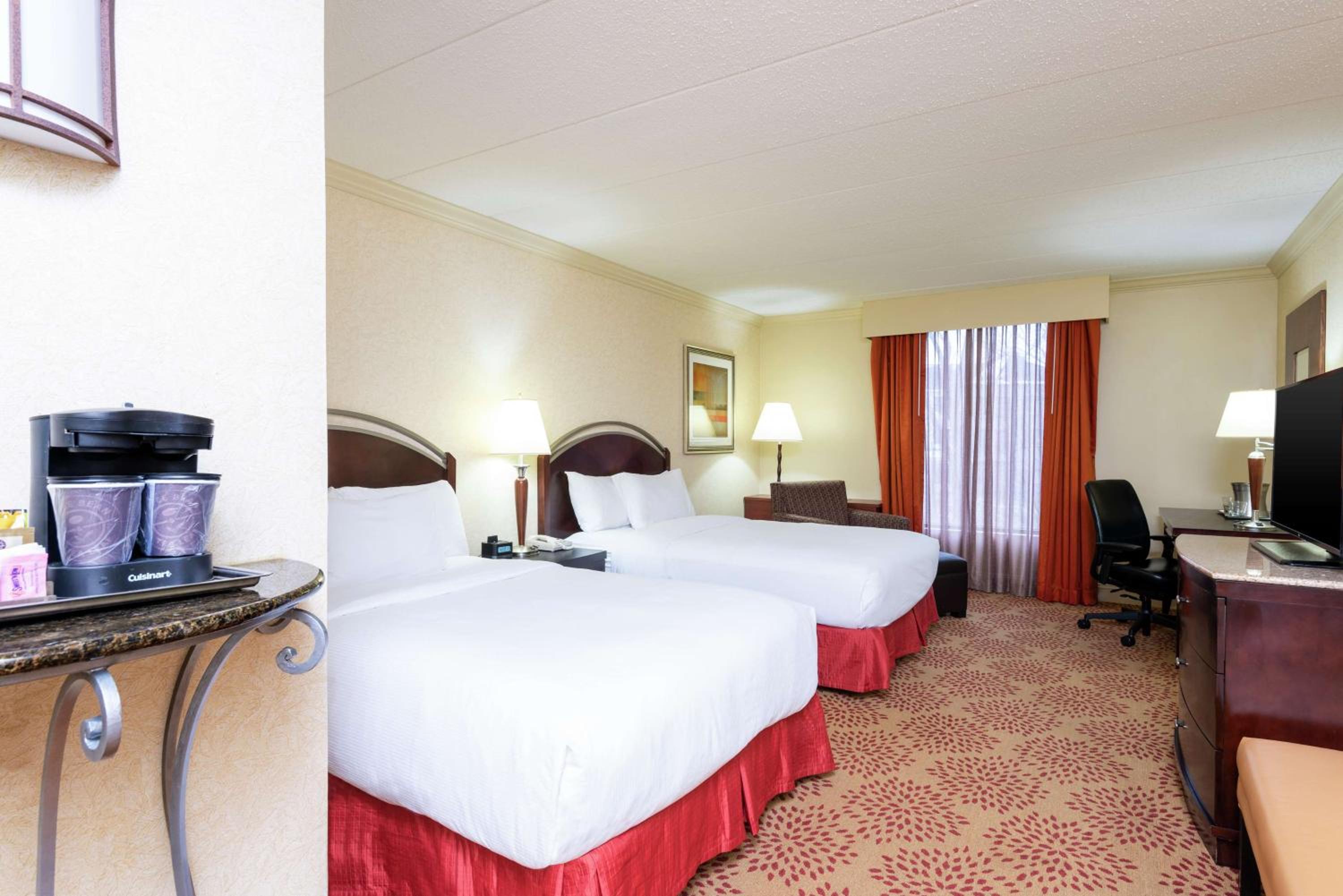 Queen Room with Two Queen Beds - Photo 1