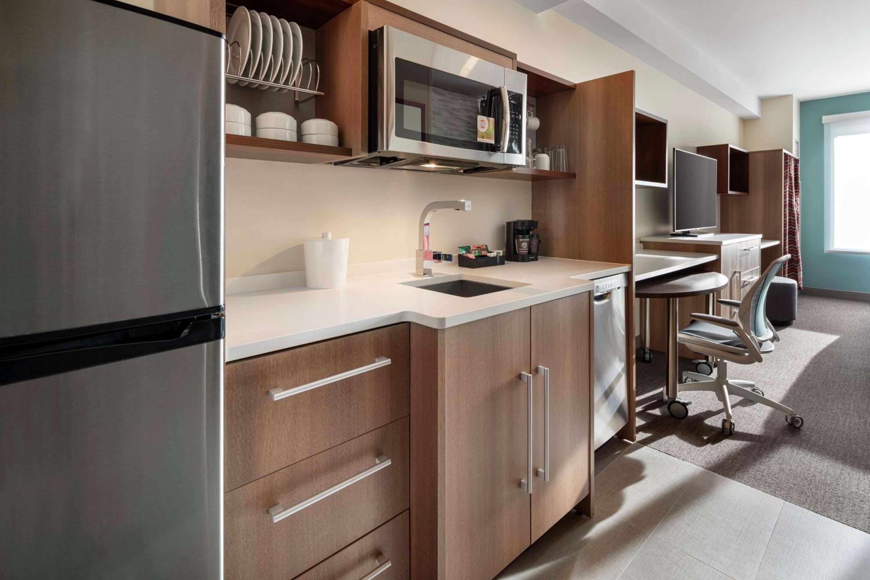King Studio Suite - Photo 3