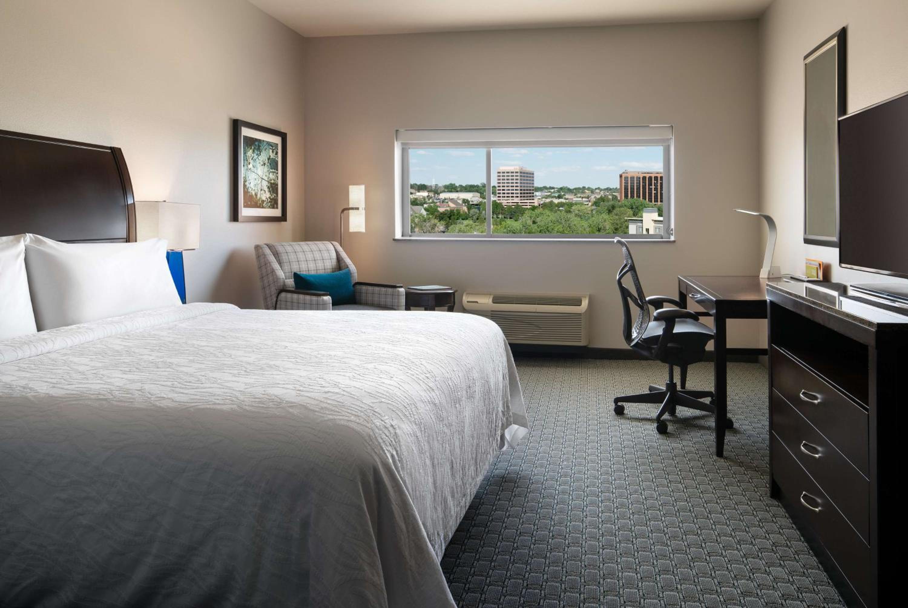 Premium King Room