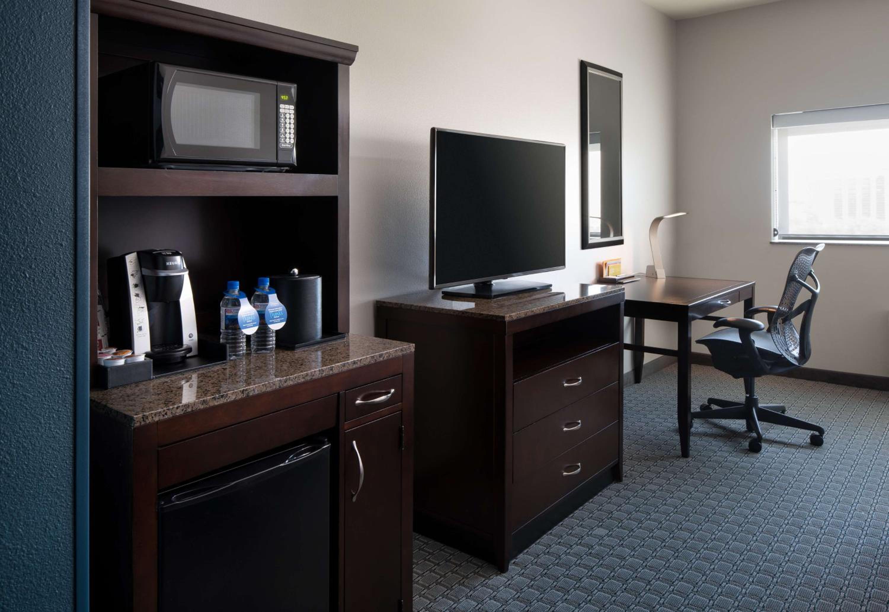 Premium King Room
