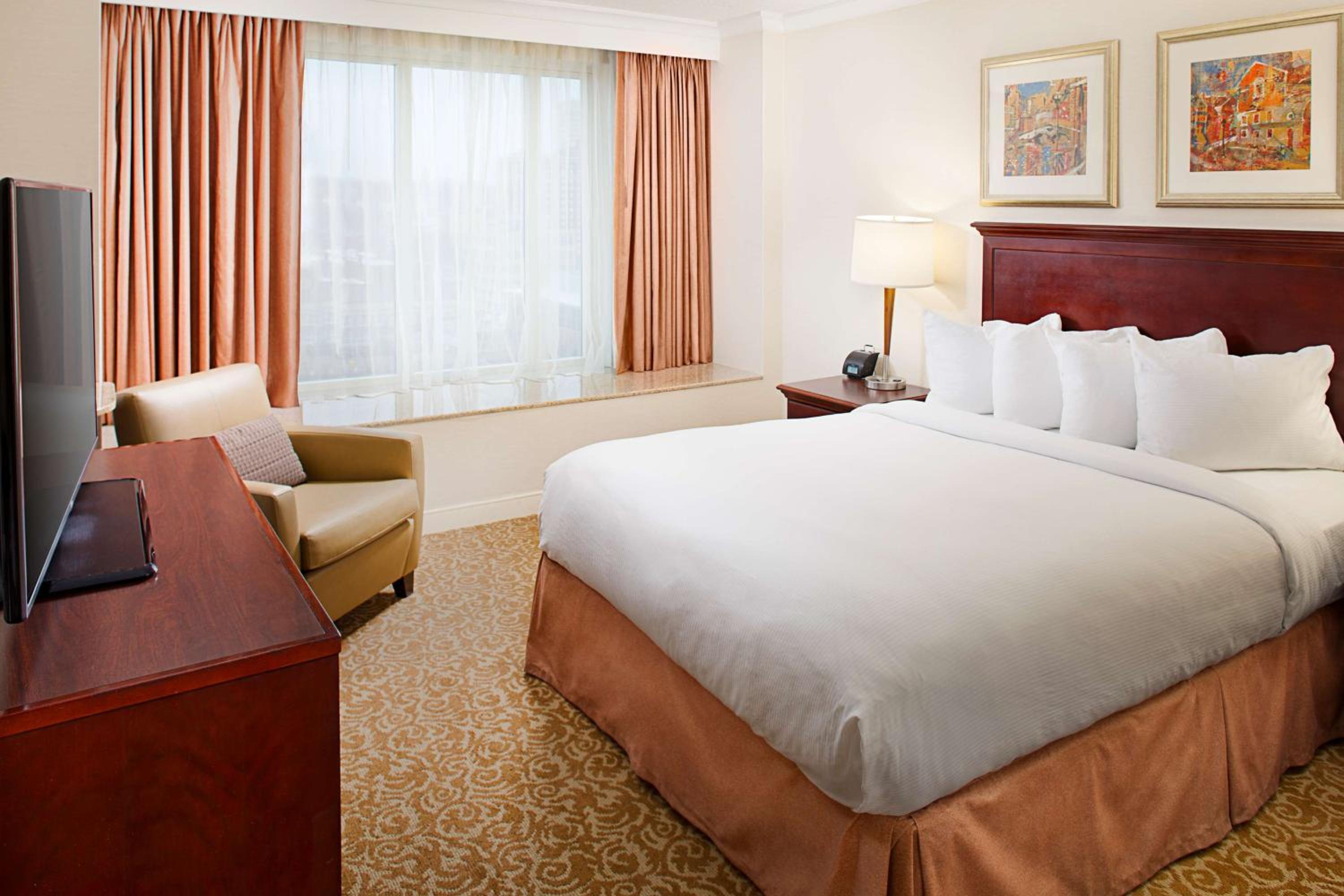 Queen Room - Photo 4