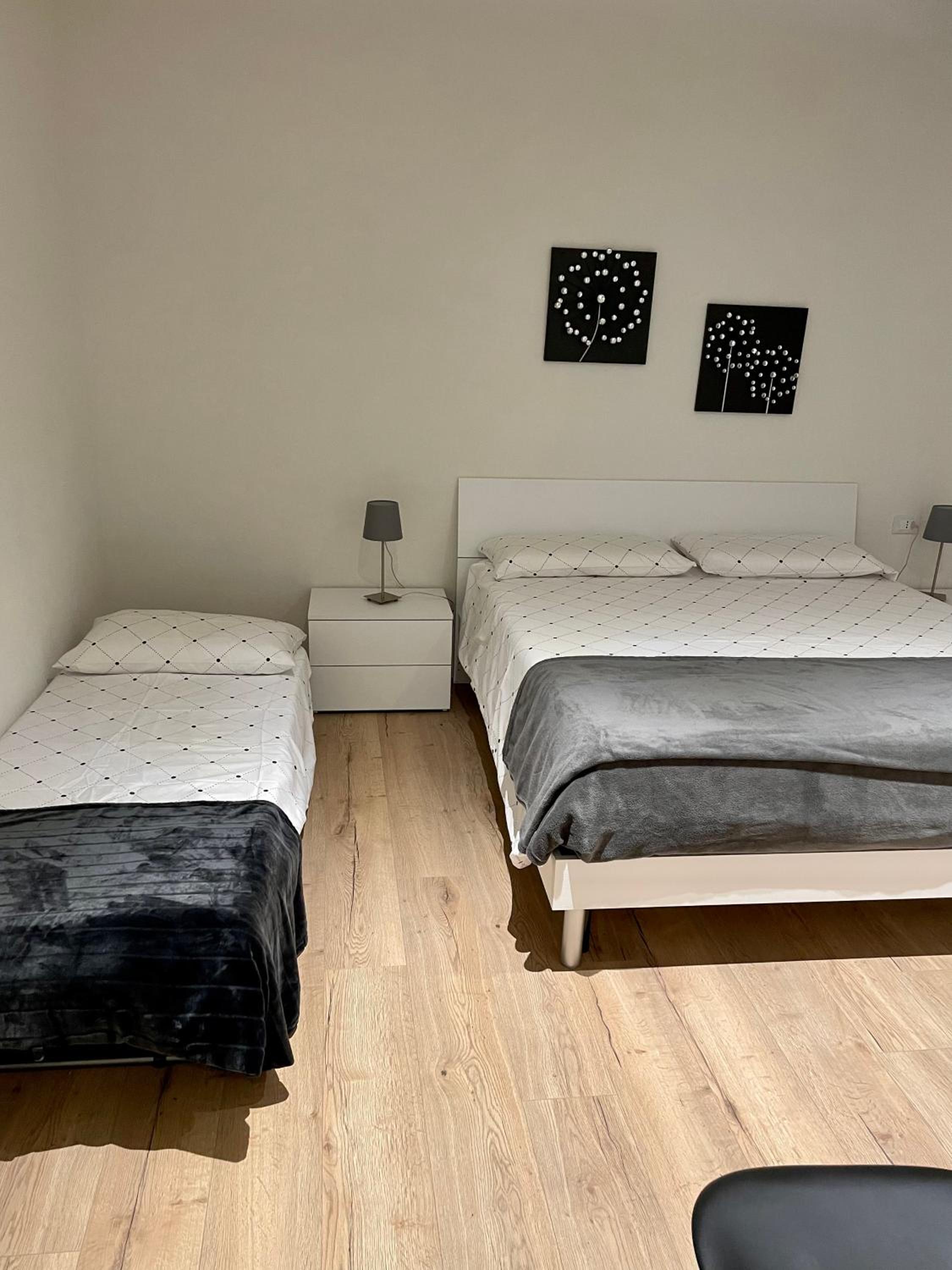 One-Bedroom Apartment photo 3