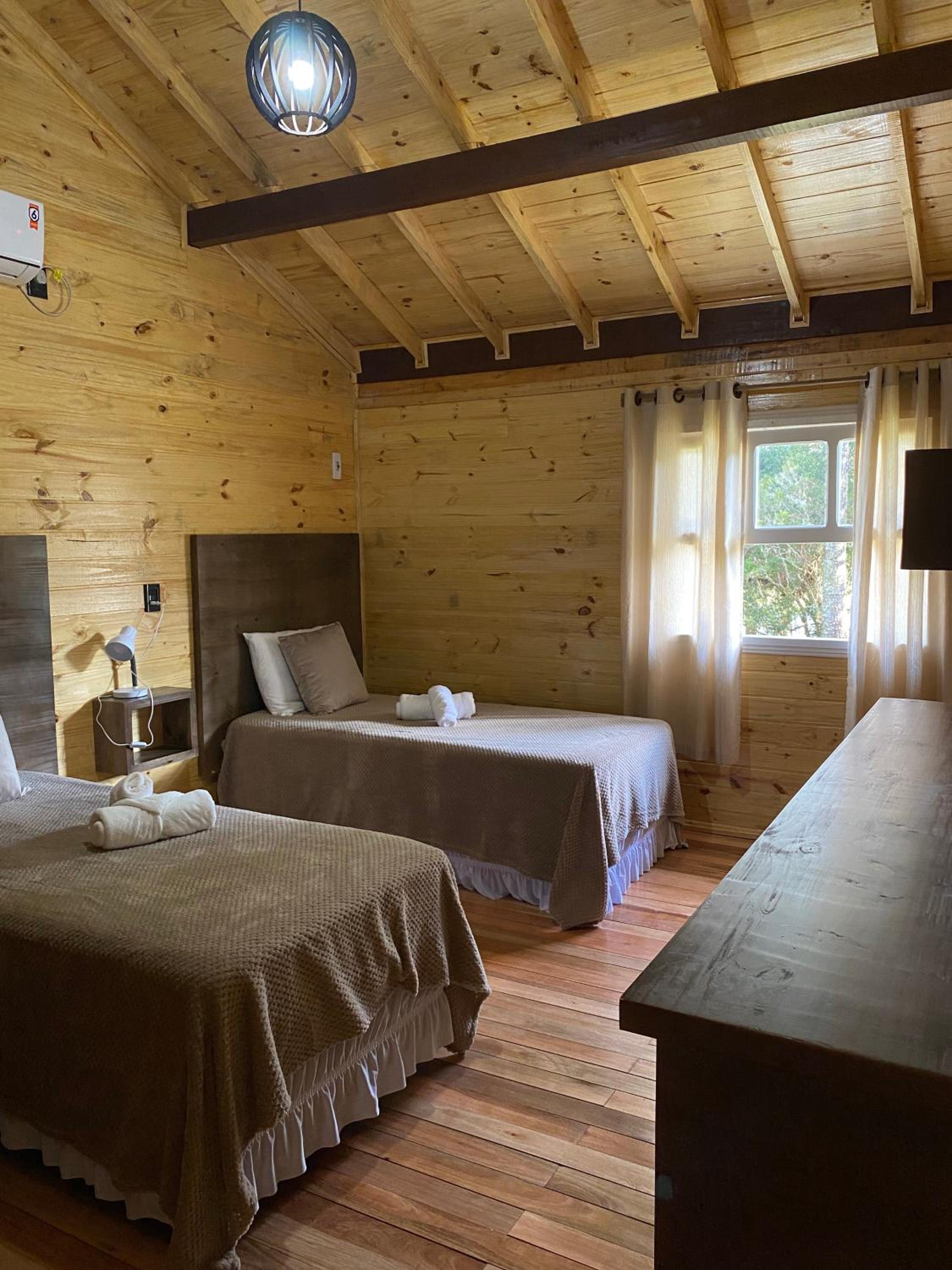 Two-Bedroom Chalet - Photo 8
