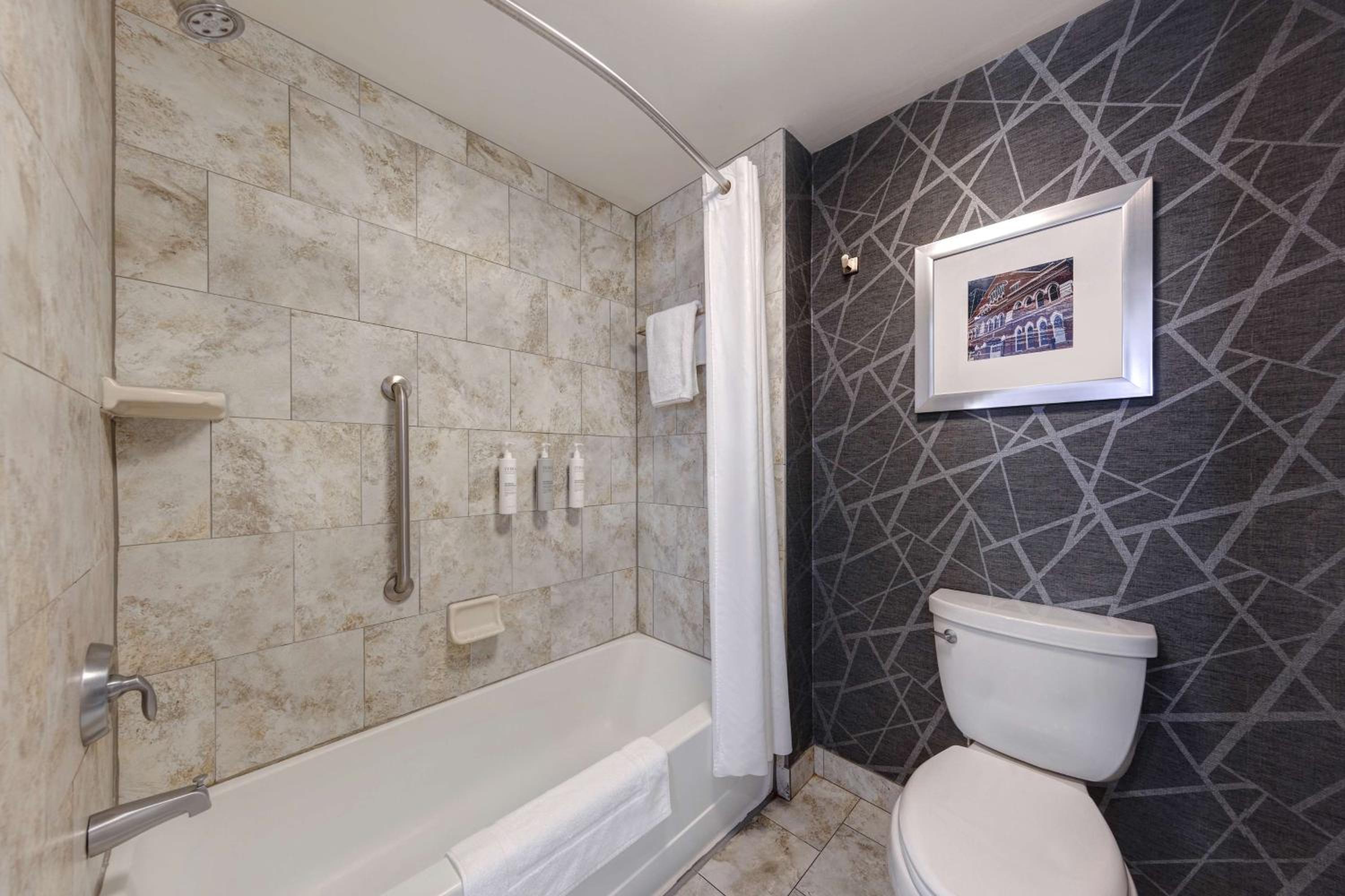 One-Bedroom King Suite with Two King Beds - Non-Smoking