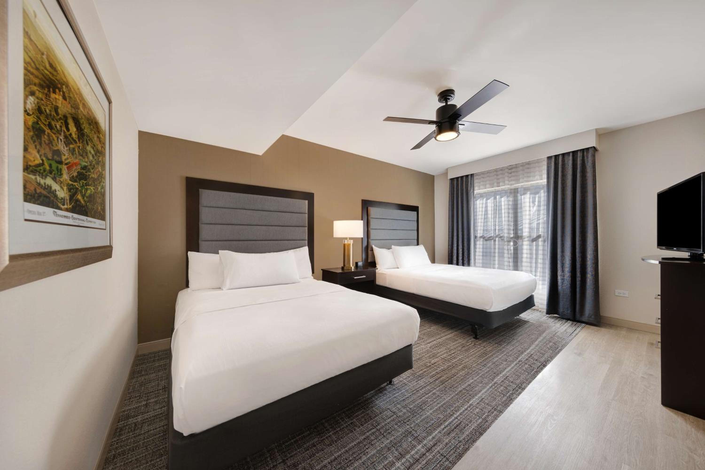 Two-Bedroom Suite - Non-Smoking