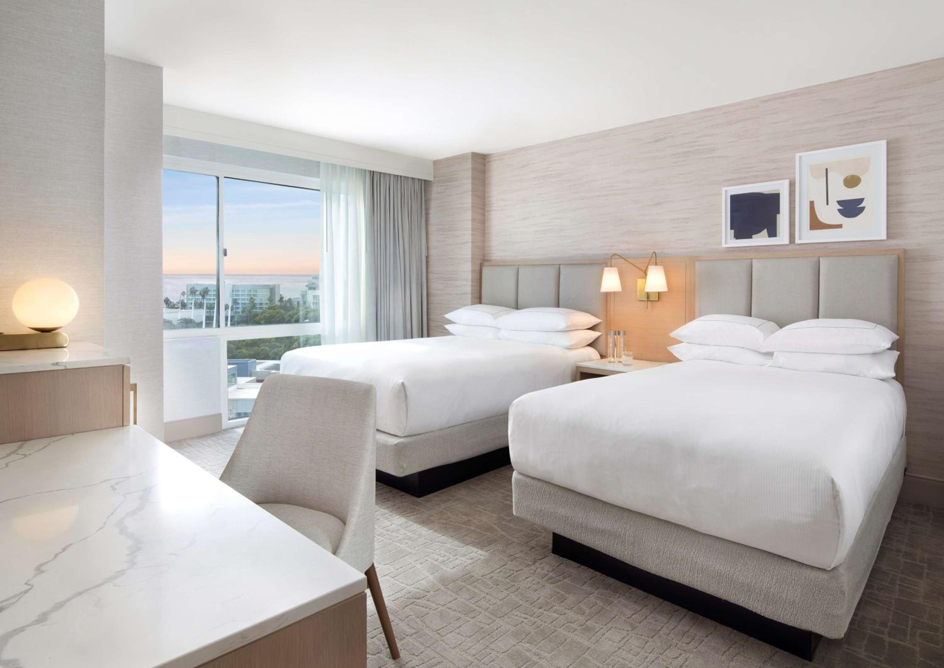 One-Bedroom Suite with Two Double Beds - Hearing Accessible