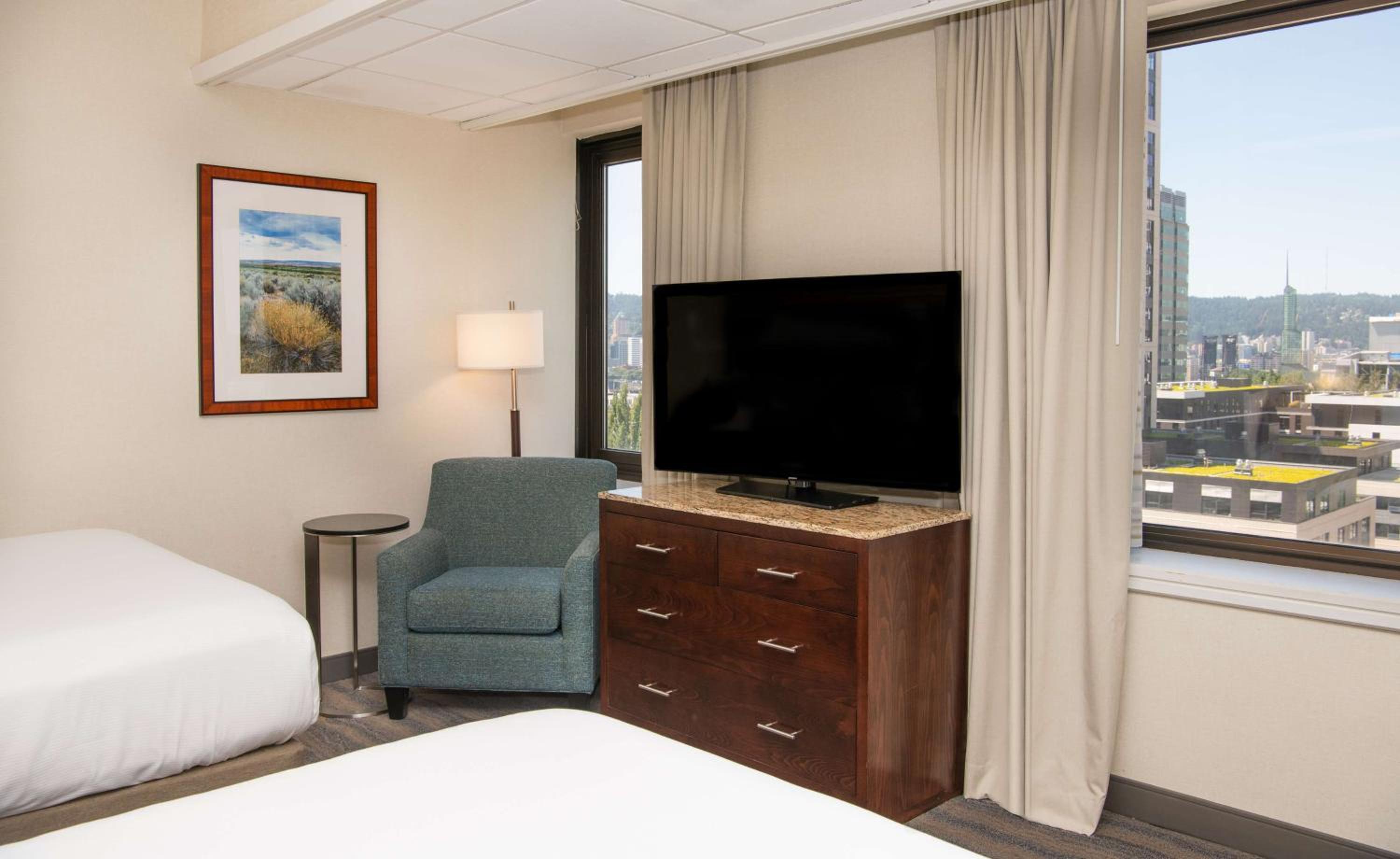 Queen Room with Two Queen Beds and Roll-In Shower - Mobility Access - Photo 2