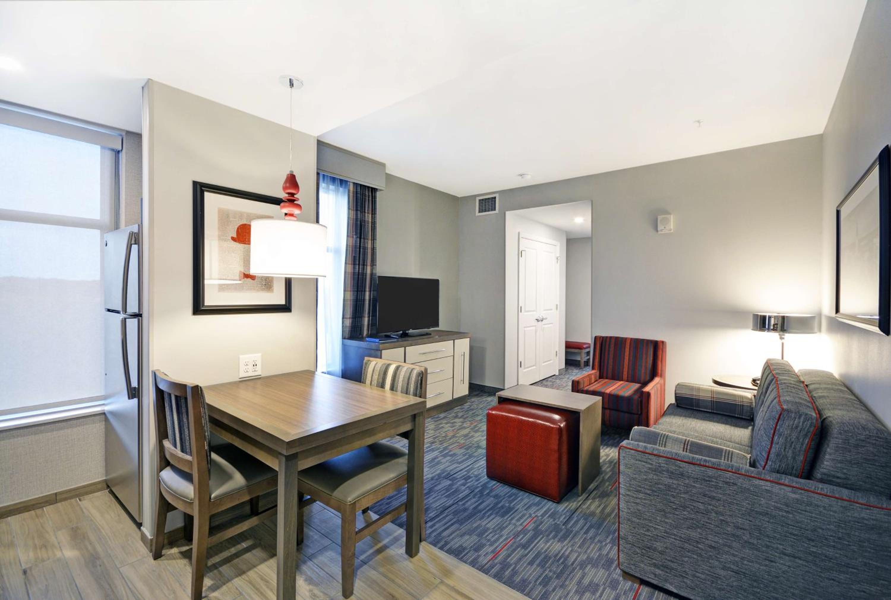 One-Bedroom King Suite - Non-Smoking - Photo 1