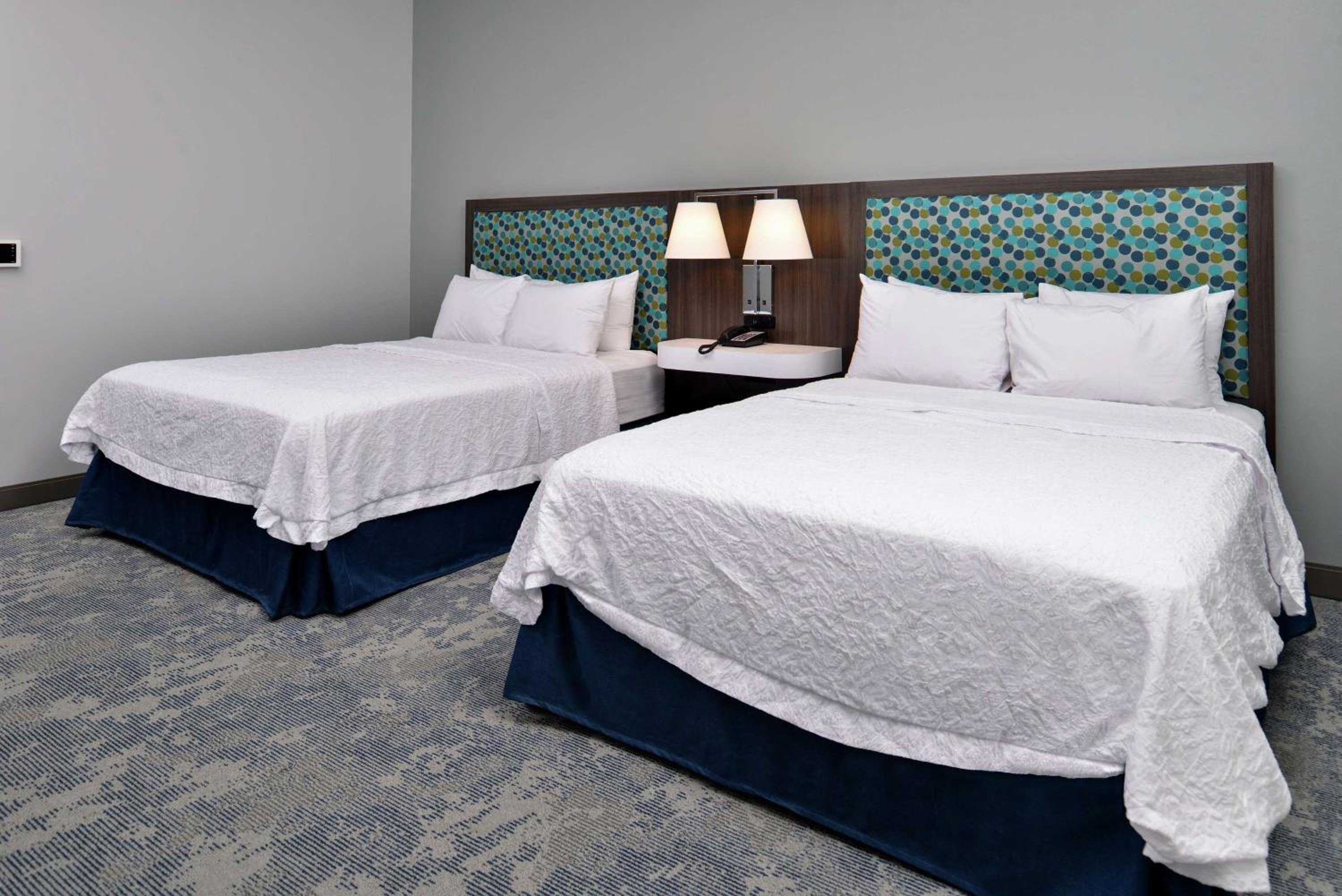 King Room - Hearing Access/Non-Smoking - Photo 9