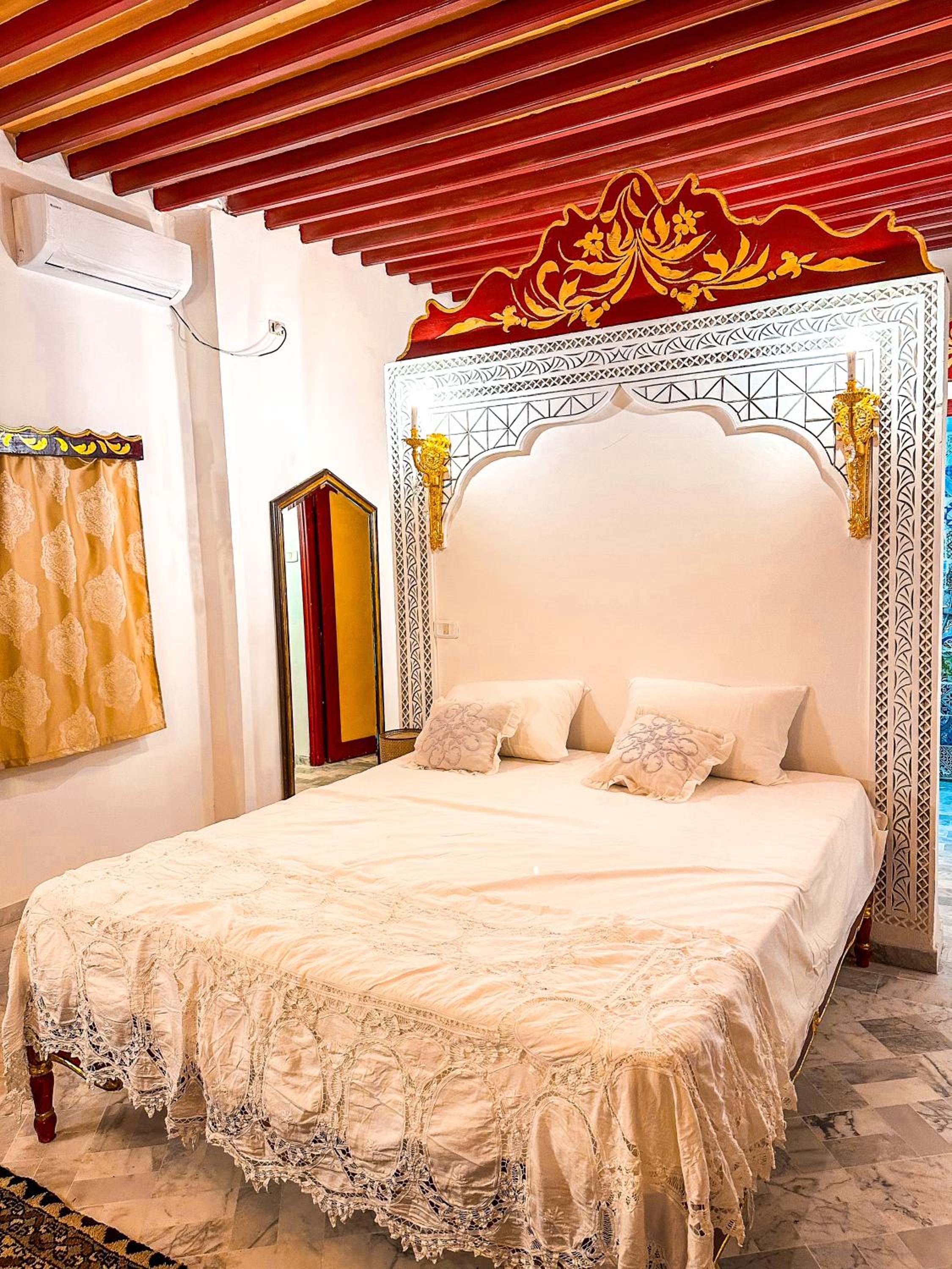 Large Double Room photo 1