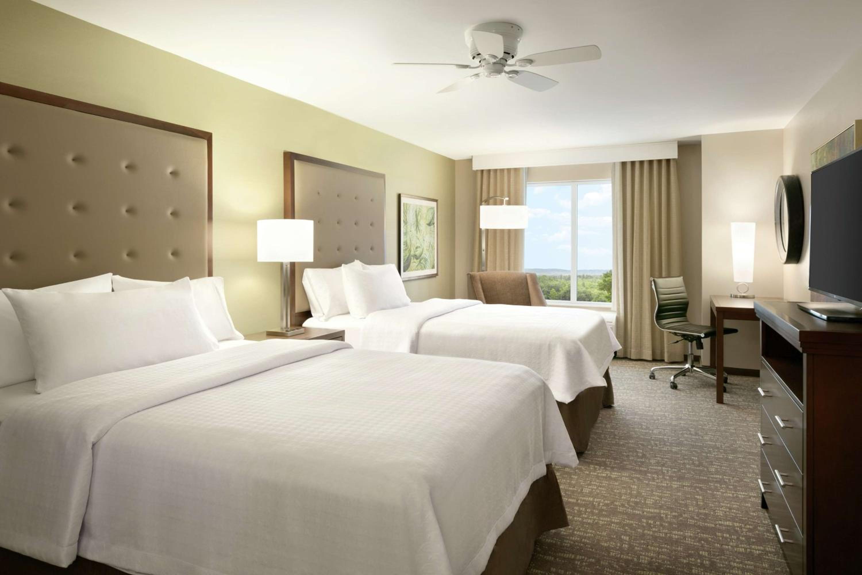Suite with Two Queen Beds - Hearing Accessible/Non-Smoking photo 1