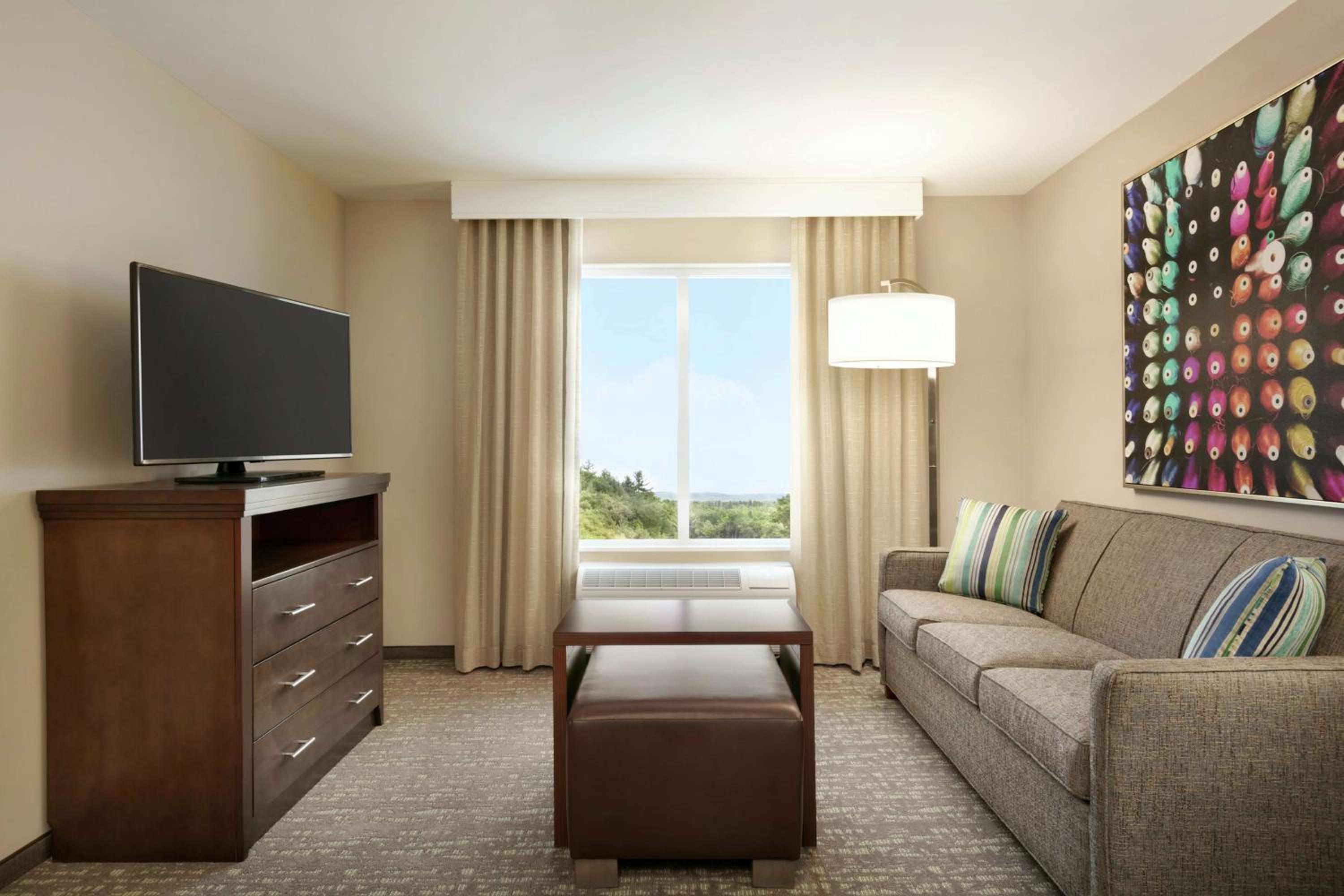 Suite with Two Queen Beds - Hearing Accessible/Non-Smoking photo 2