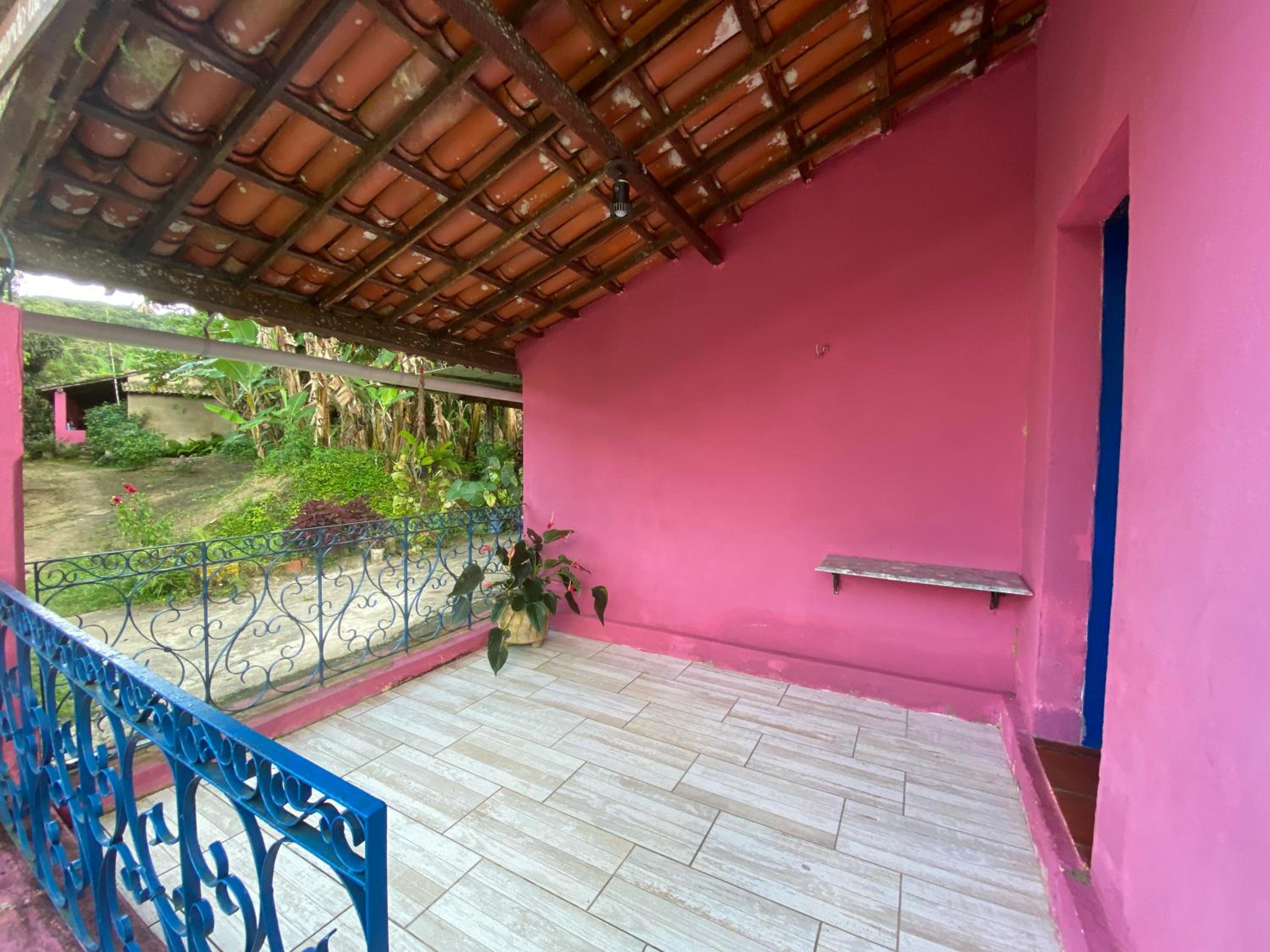 Four-Bedroom House photo 2