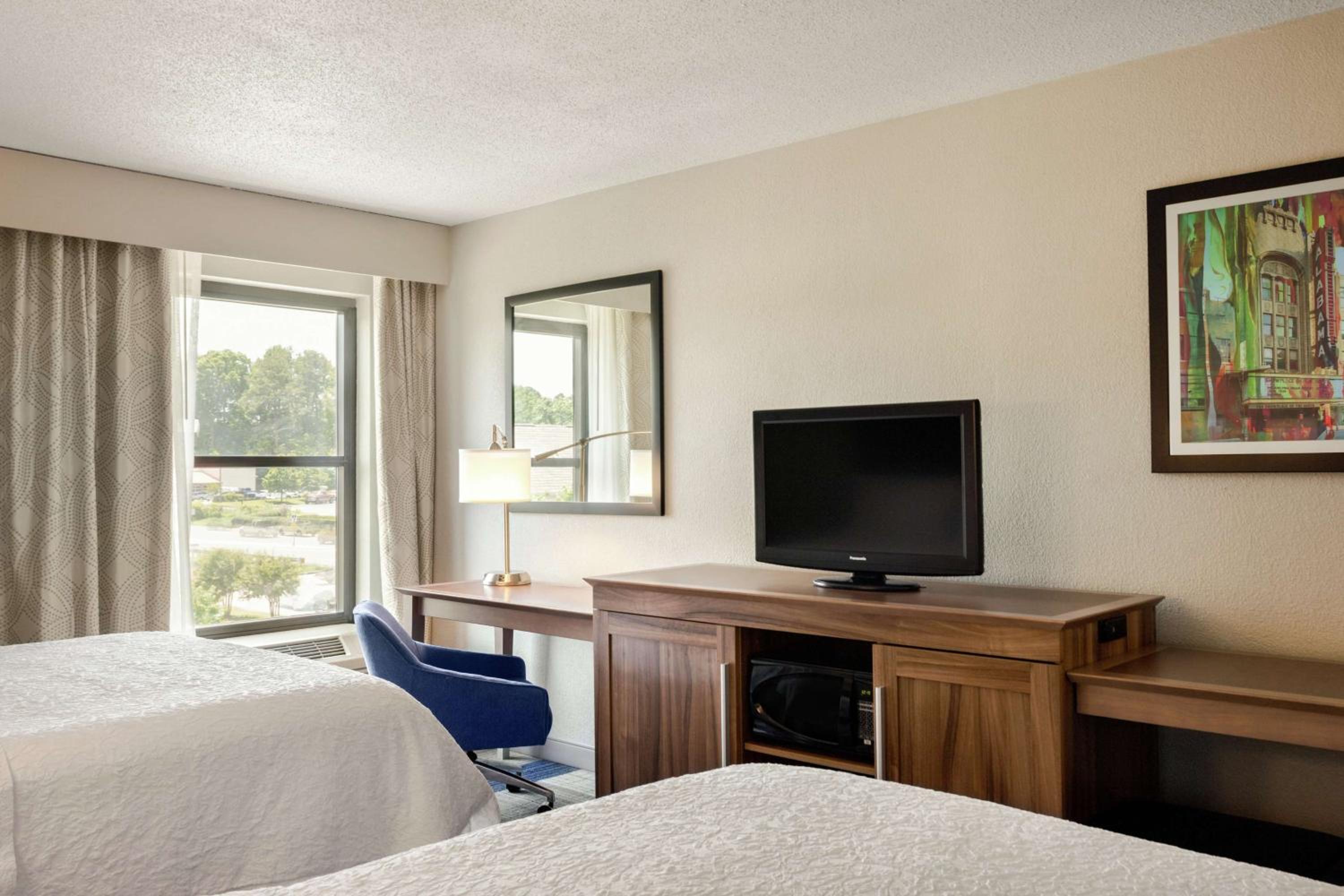 Double Room with Two Double Beds - Non-Smoking - Photo 5