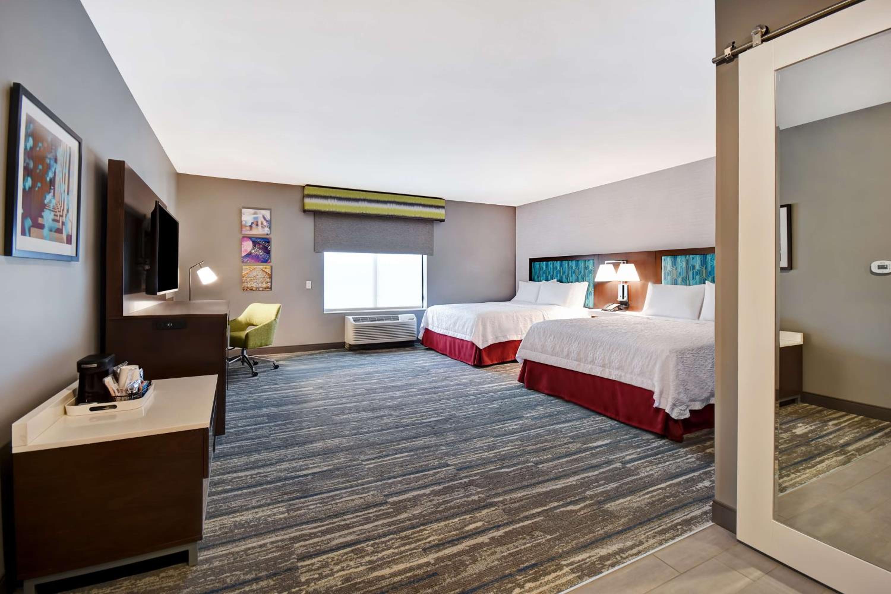 Hampton Inn Pleasant View