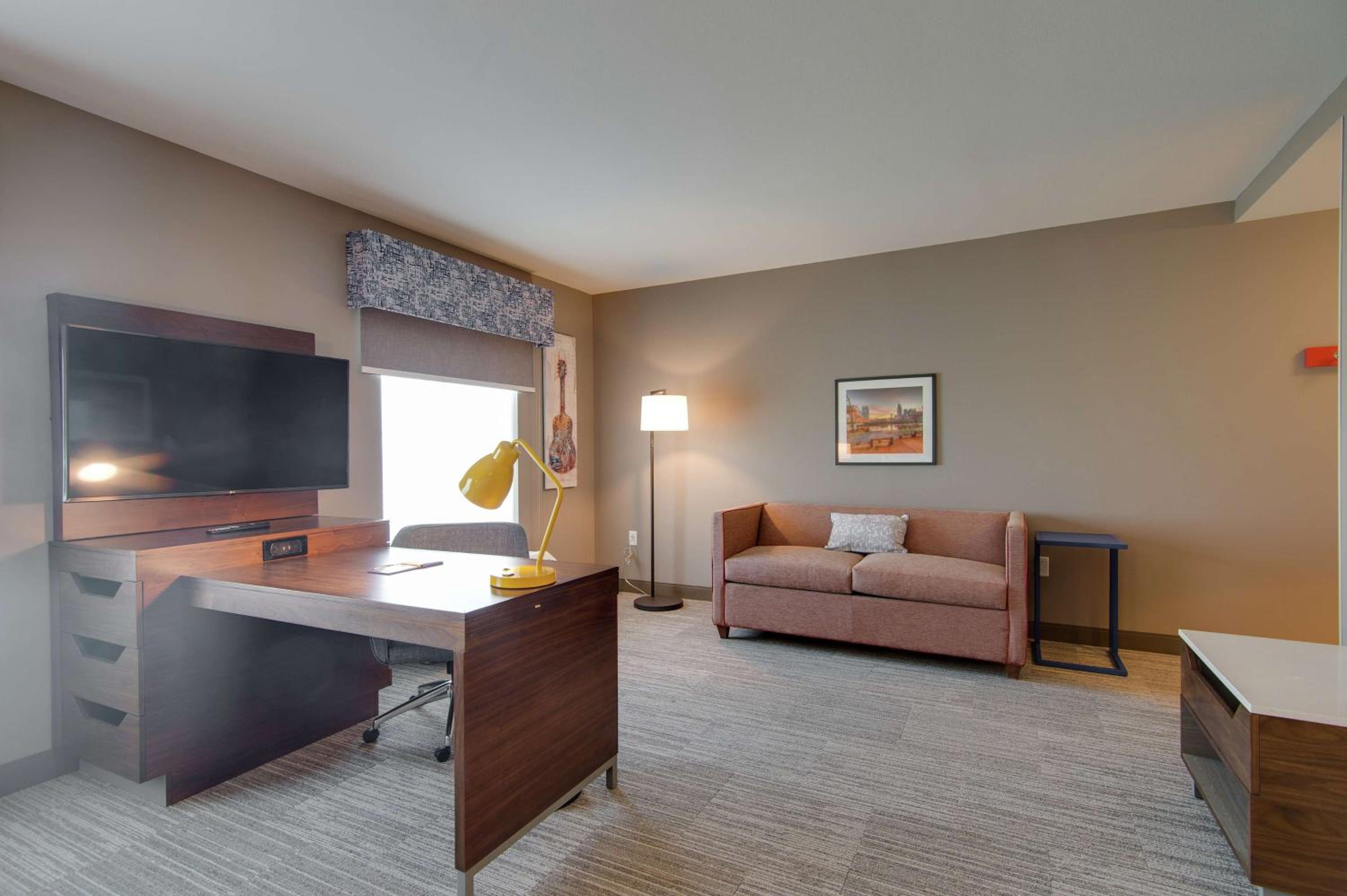 King Studio Suite - Non Smoking - Photo 1