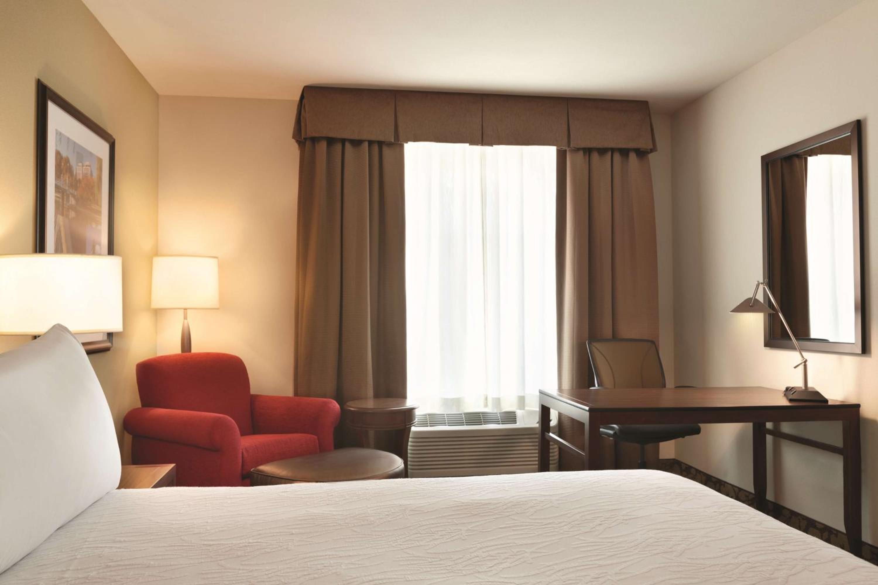 Premium King Room