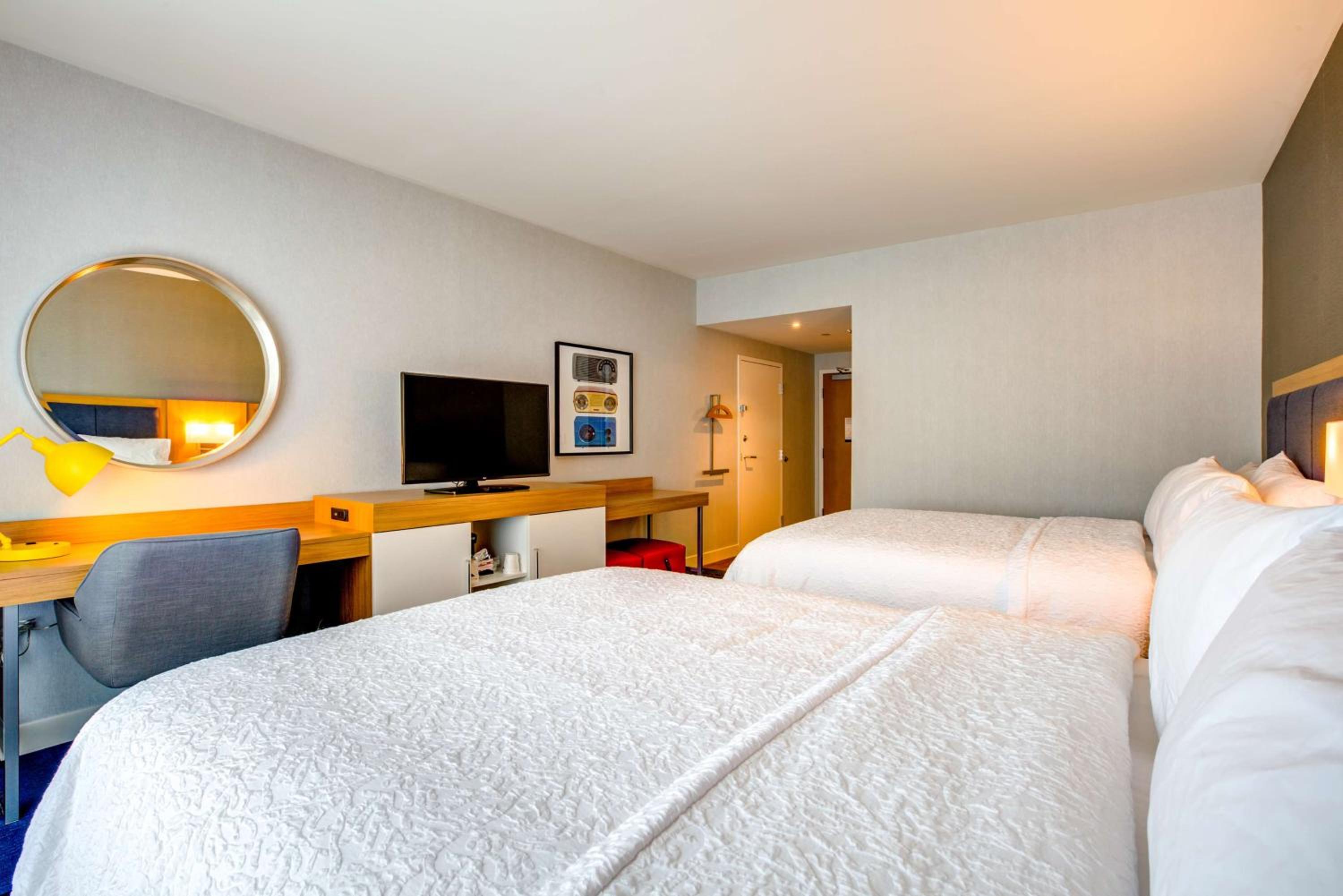 Queen Room with Two Queen Beds - Mobility Access/Non-Smoking photo 1