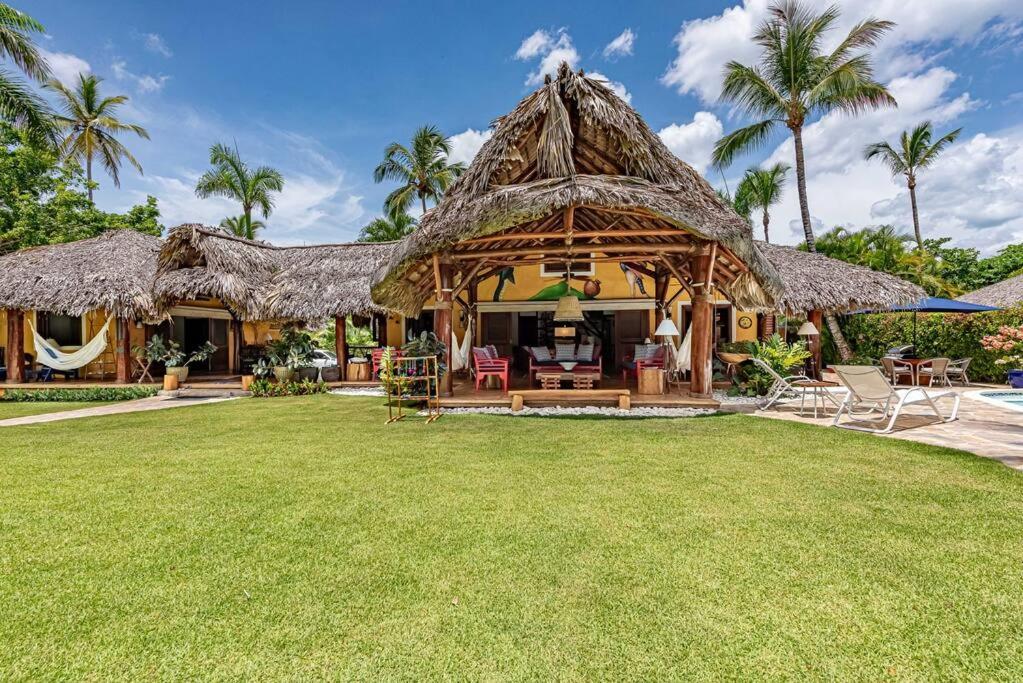 Villa With Private Pool photo 2