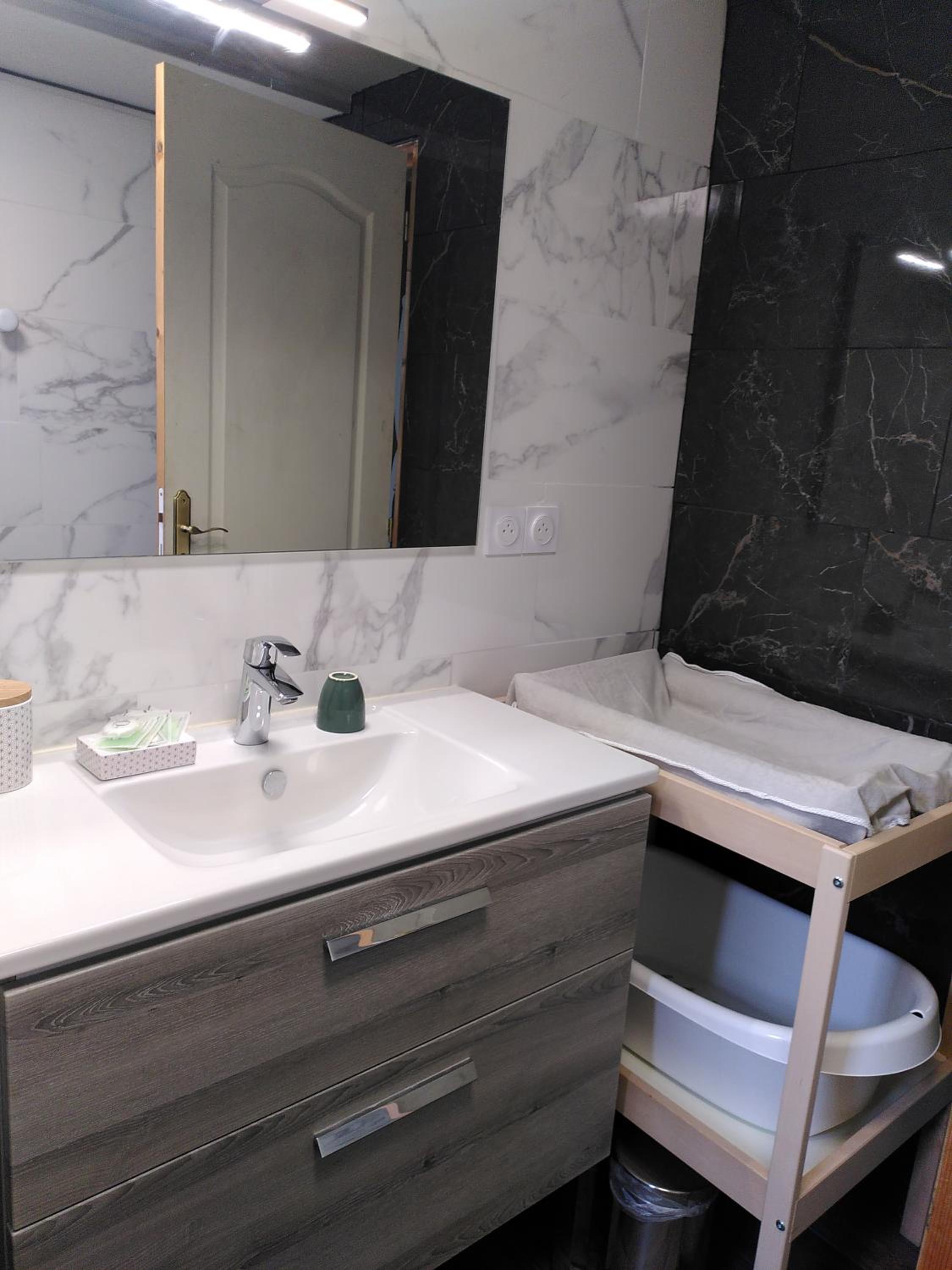 Deluxe Quadruple Room - Photo 2