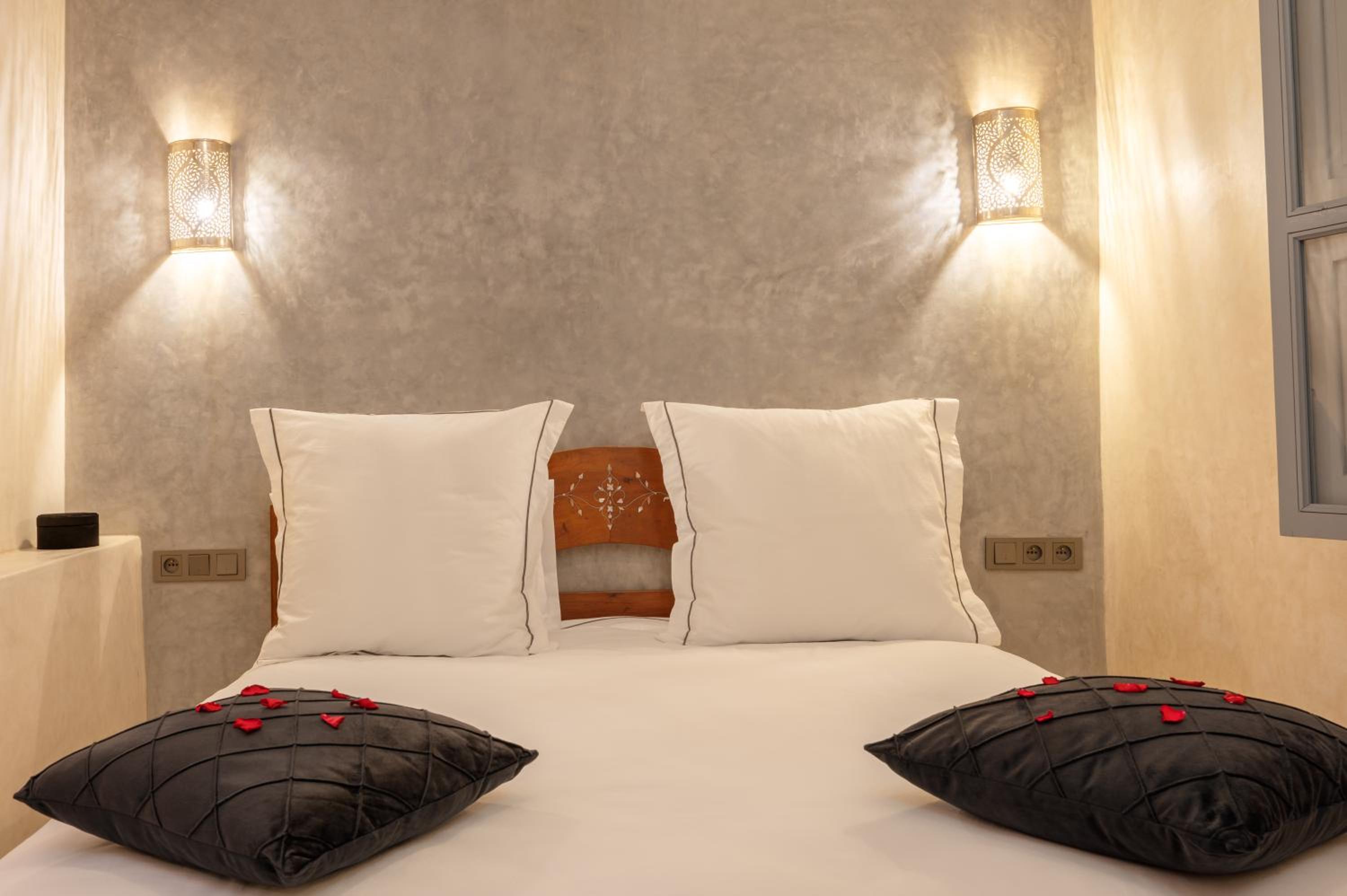 Deluxe Double Room with Bath