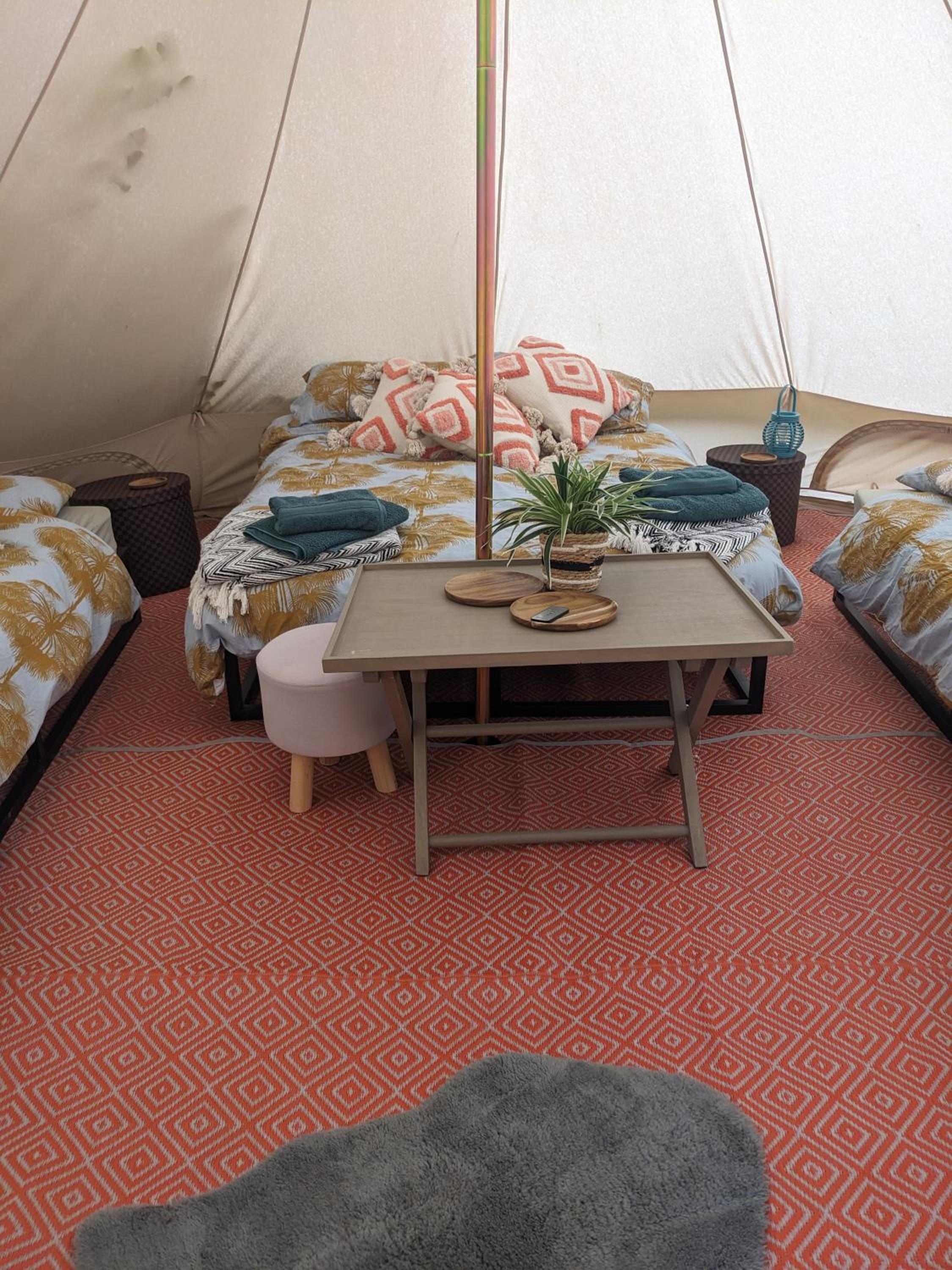 Quadruple Room with Garden View - Photo 15