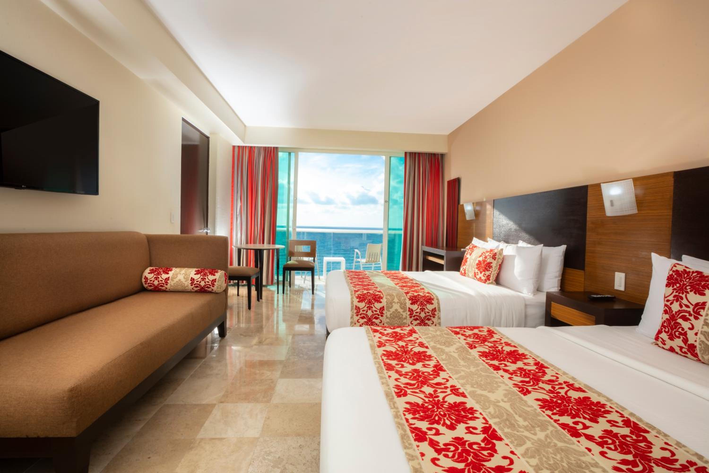 Club Room with Ocean View photo 2