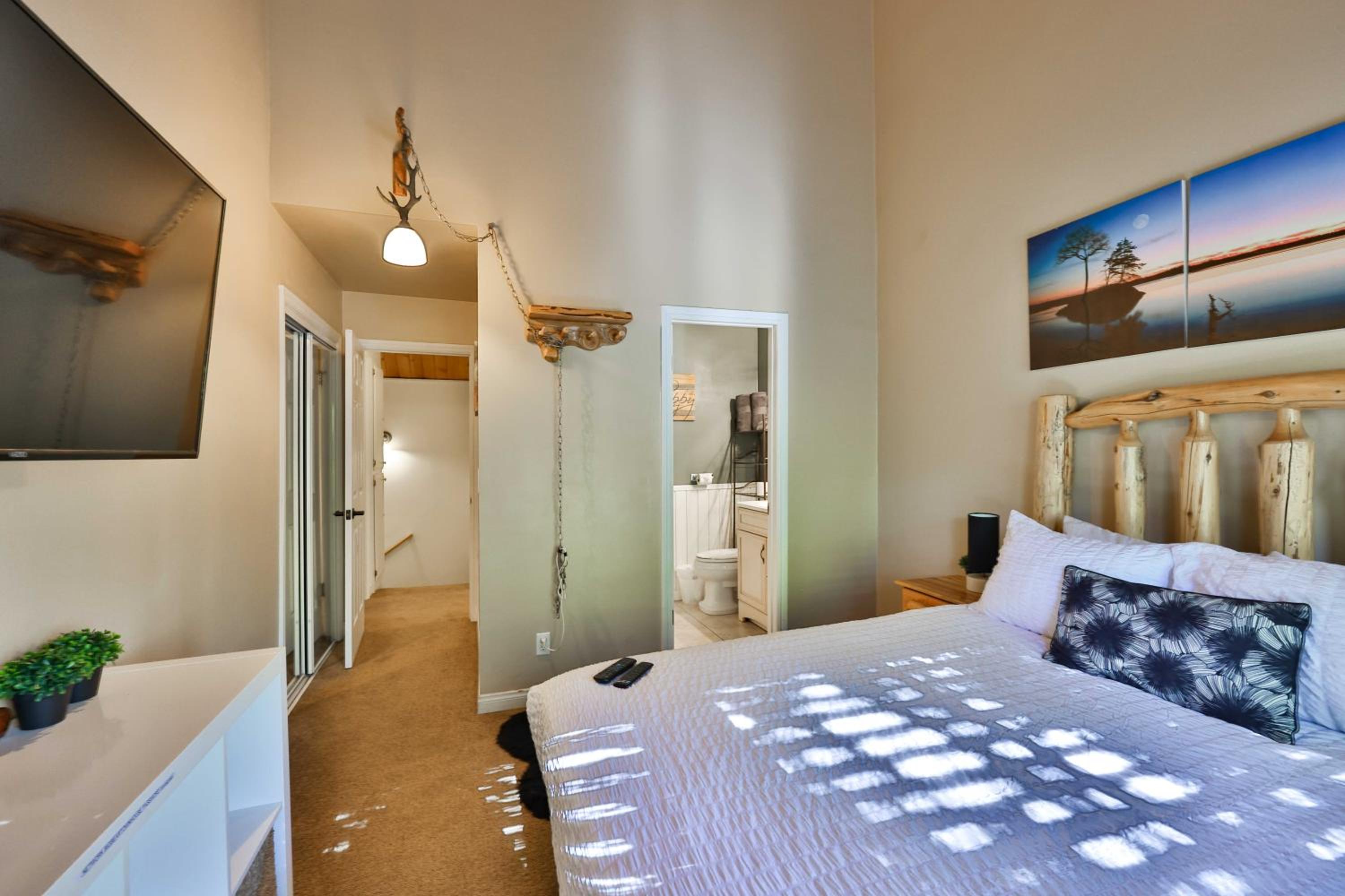 Two-Bedroom Chalet photo 3