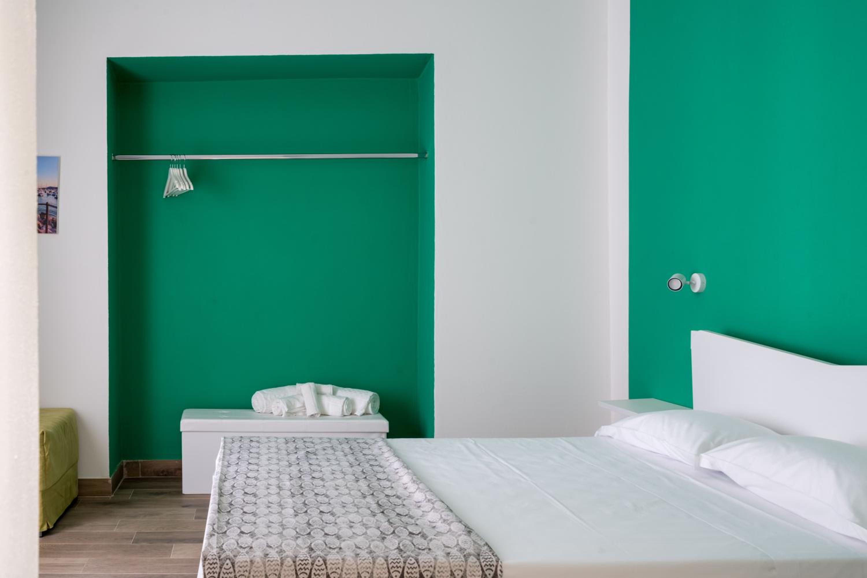 Comfort Triple Room