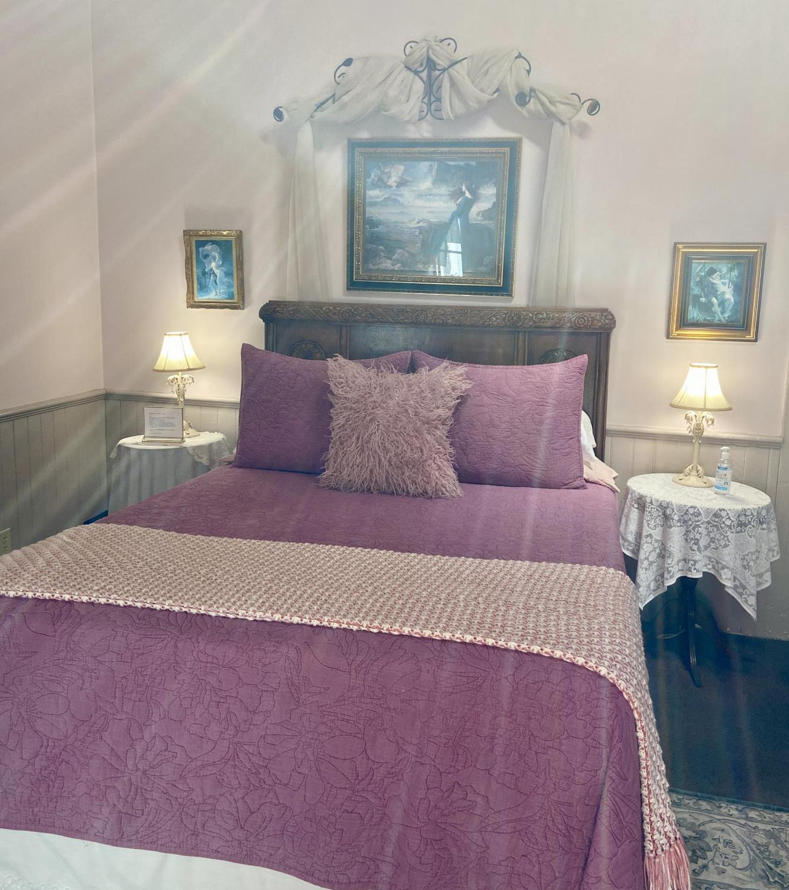 Deluxe Queen Room photo 1