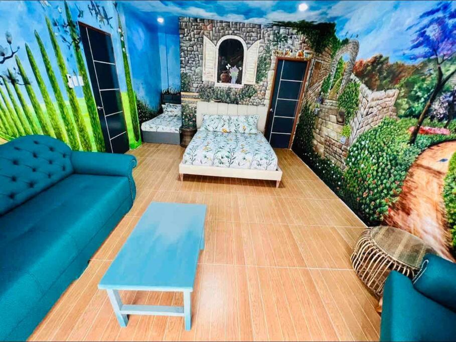 Villa photo 2