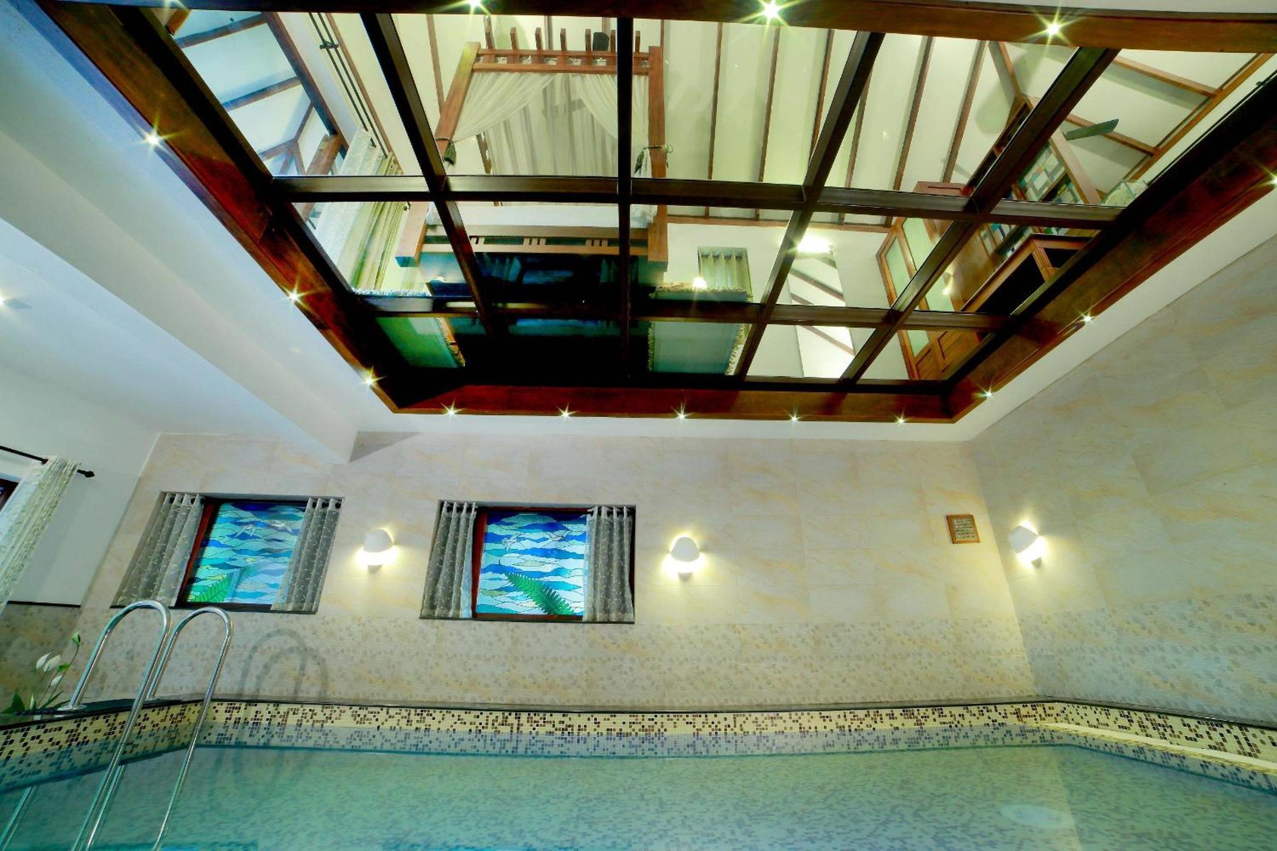 Celestial Honeymoon Pool Villa  photo 3
