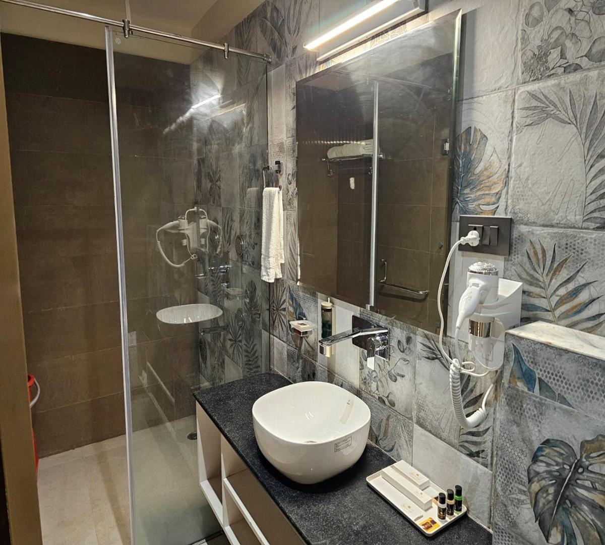 Superior Queen Room photo 2