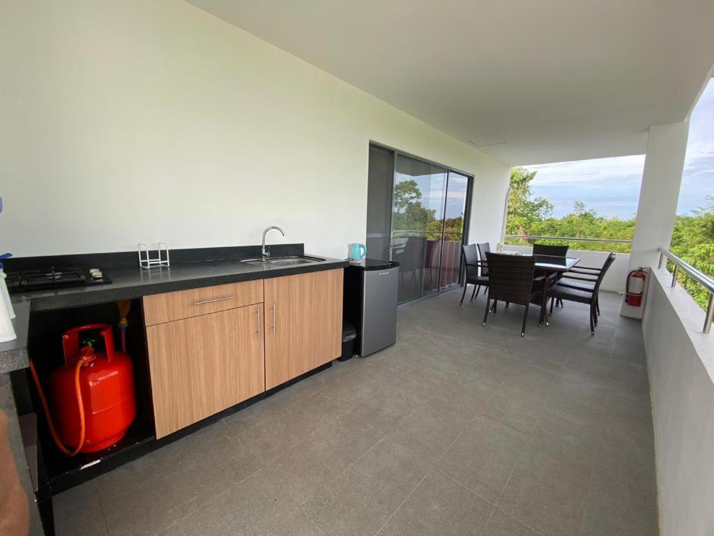 Two-Bedroom Apartment - Photo 19