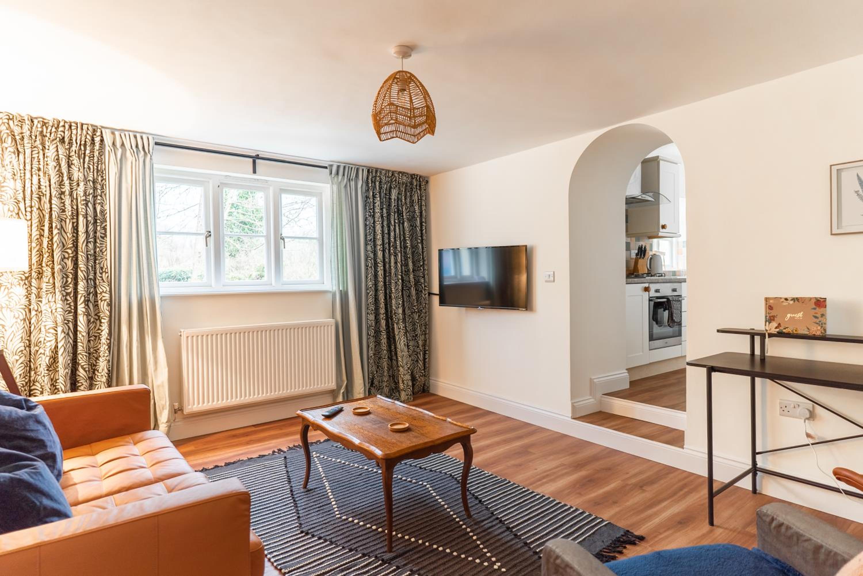 Deluxe Apartment