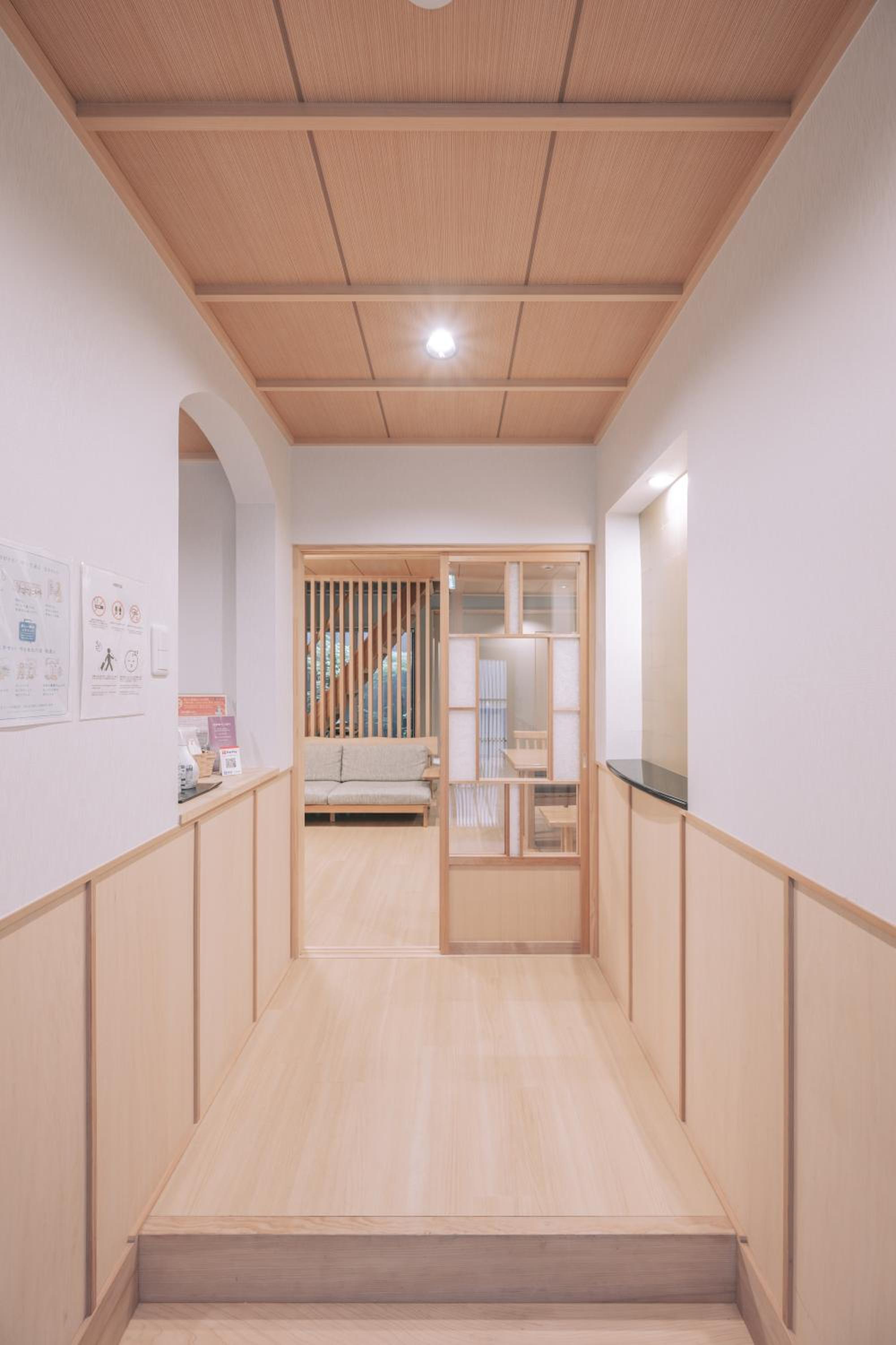 Three-Bedroom Townhouse - Photo 19