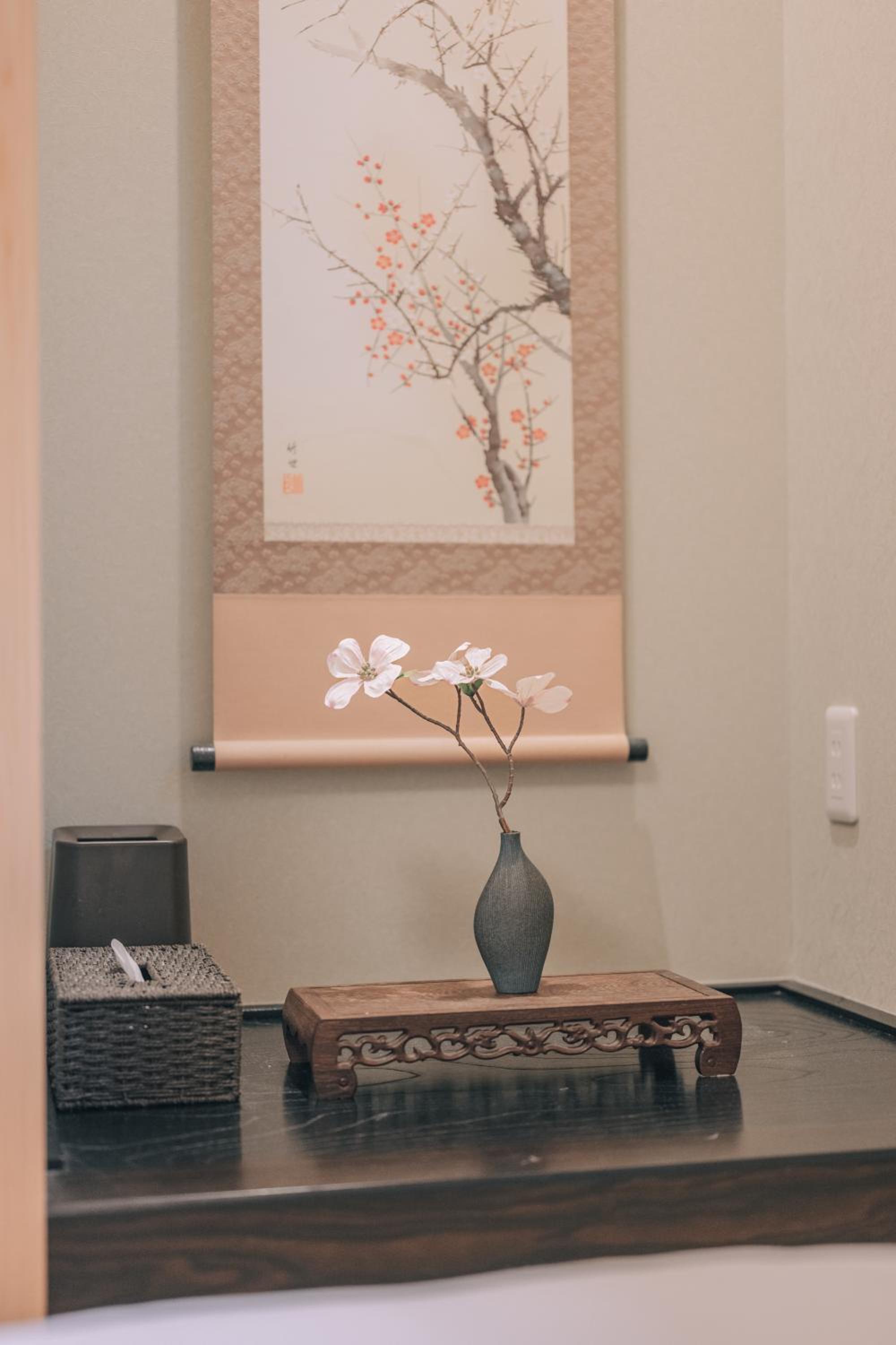 Three-Bedroom Townhouse - Photo 7