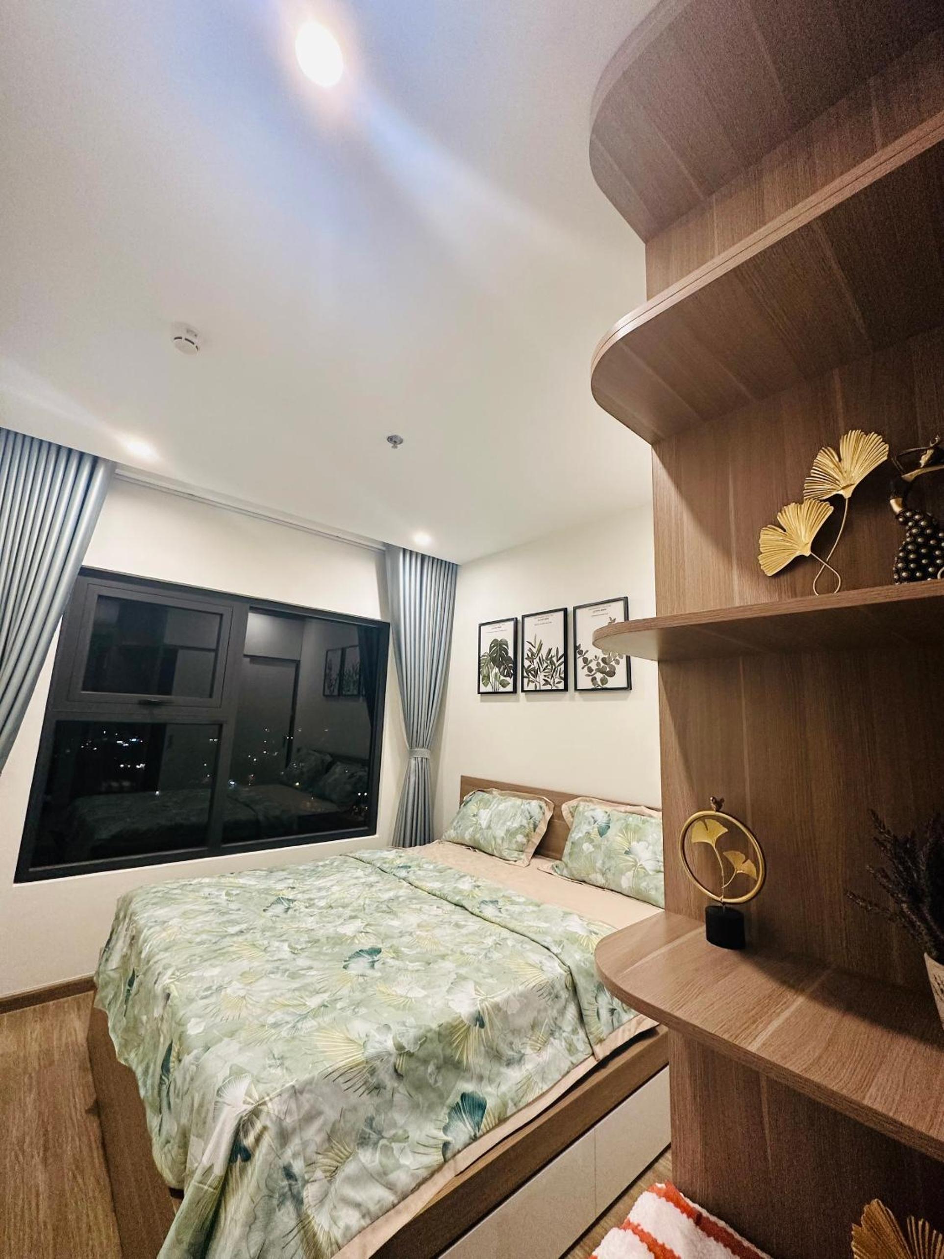 One-Bedroom Apartment photo 3