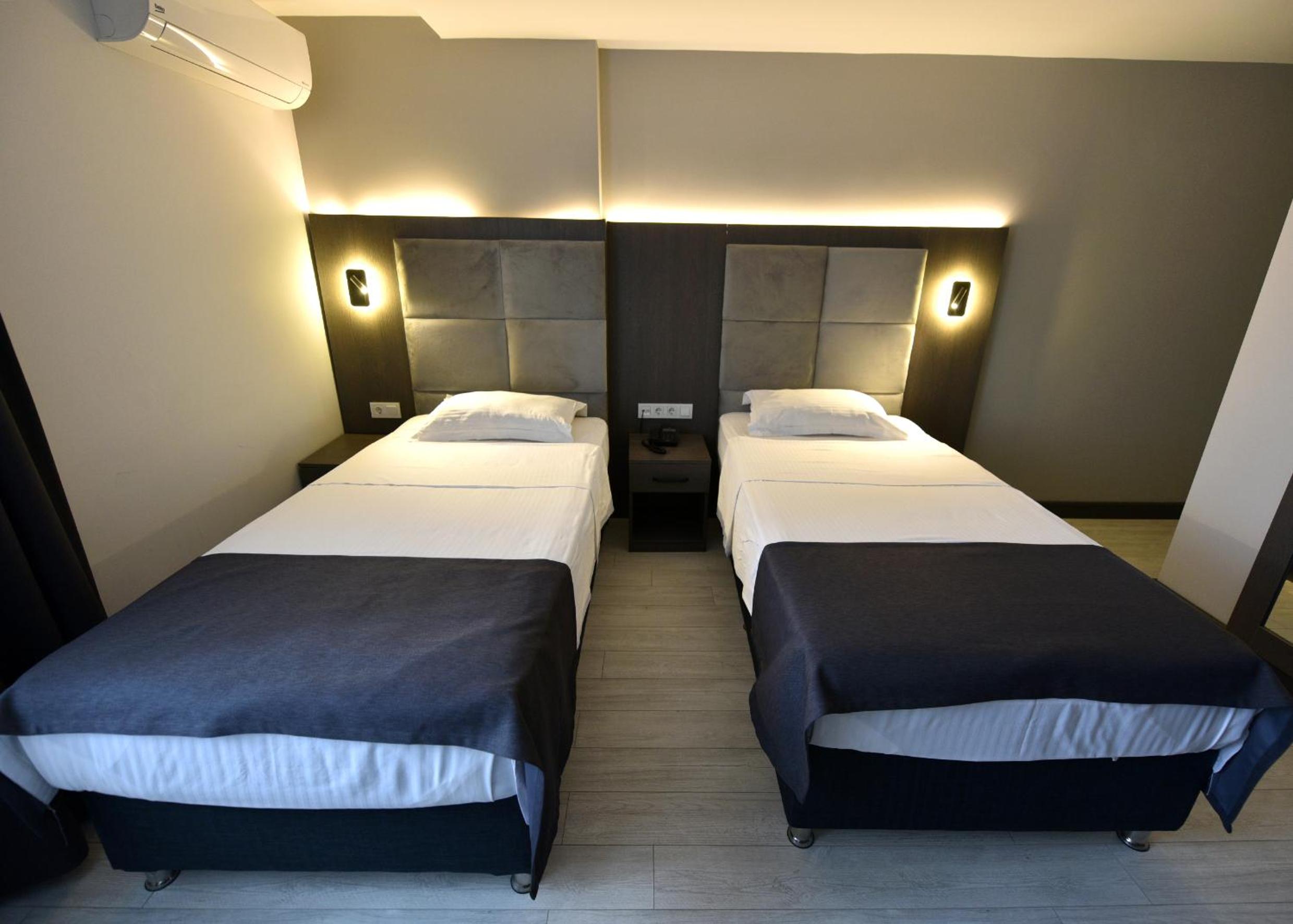 Standard Double Or Twin Room photo 1