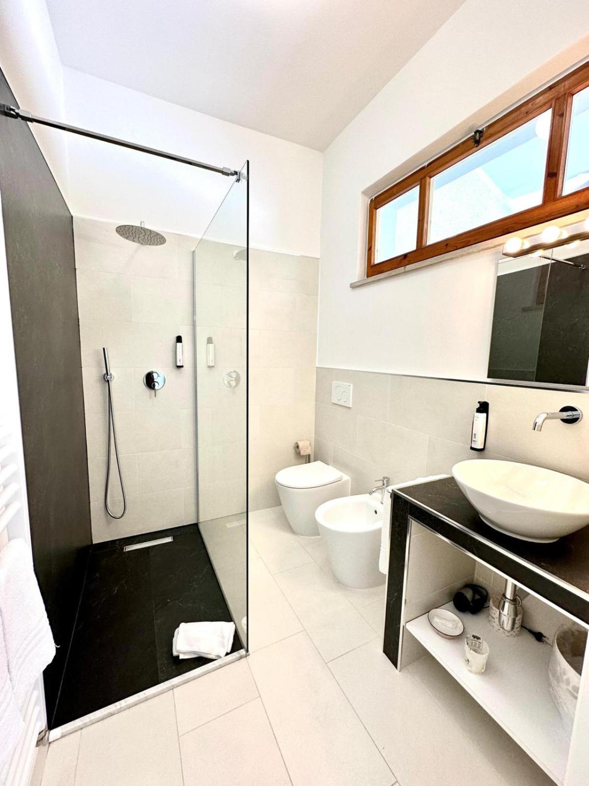 Superior Double or Twin Room - Photo 6