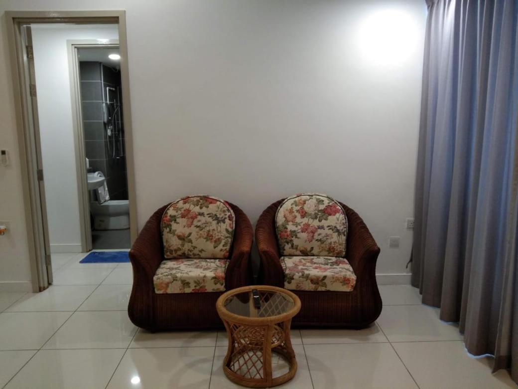 Deluxe Family Suite photo 3