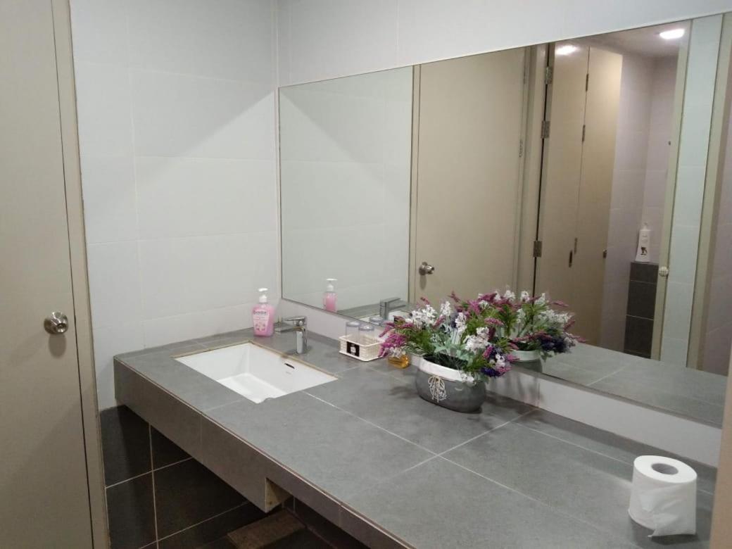 Deluxe Family Suite photo 2