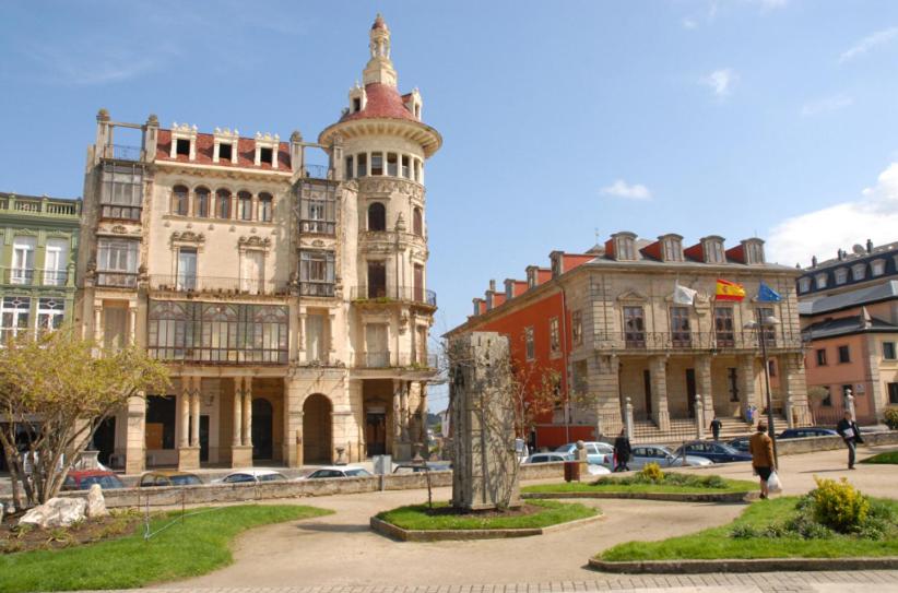 Four-Bedroom House photo 3