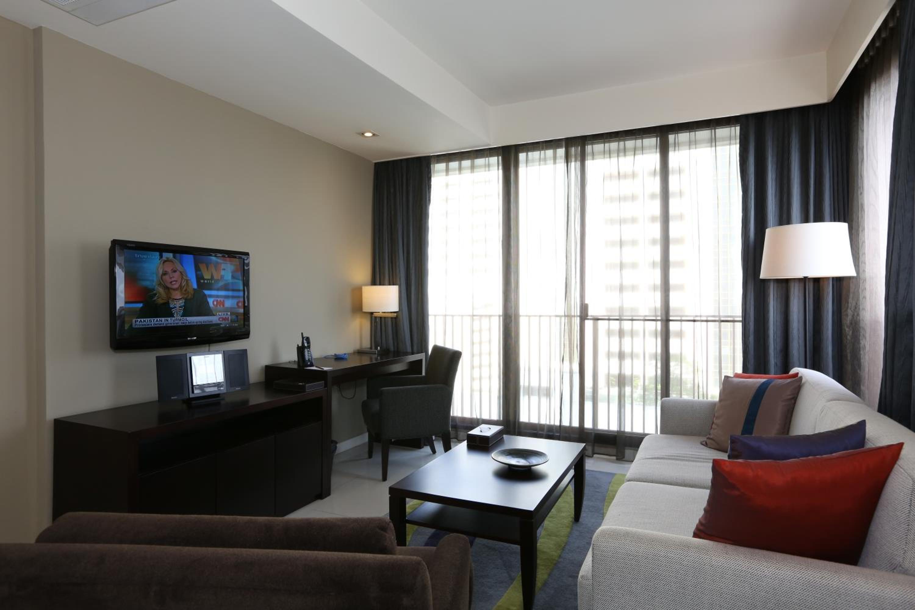 Superior One-Bedroom Apartment photo 2