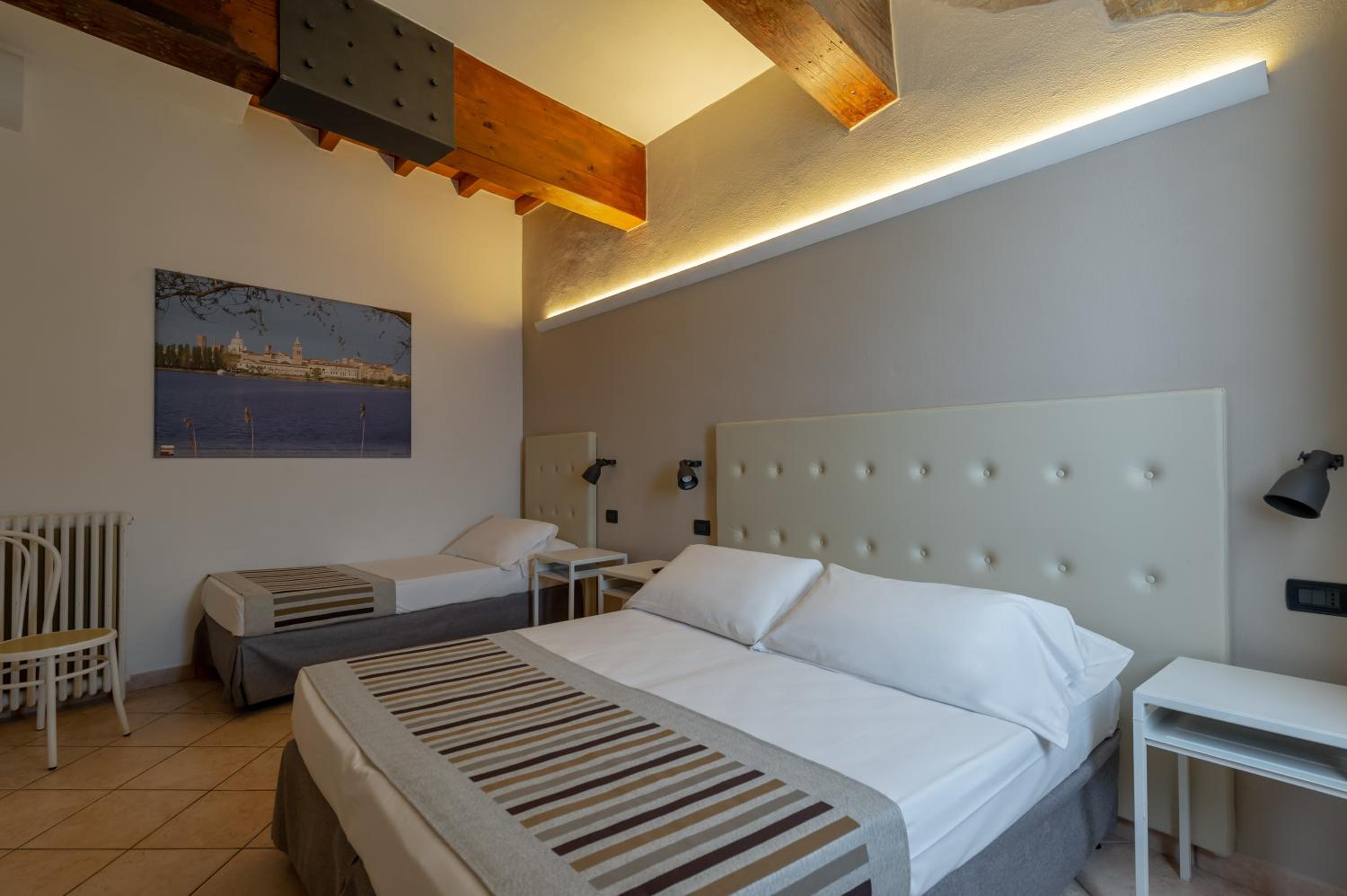 Triple Room - Photo 2