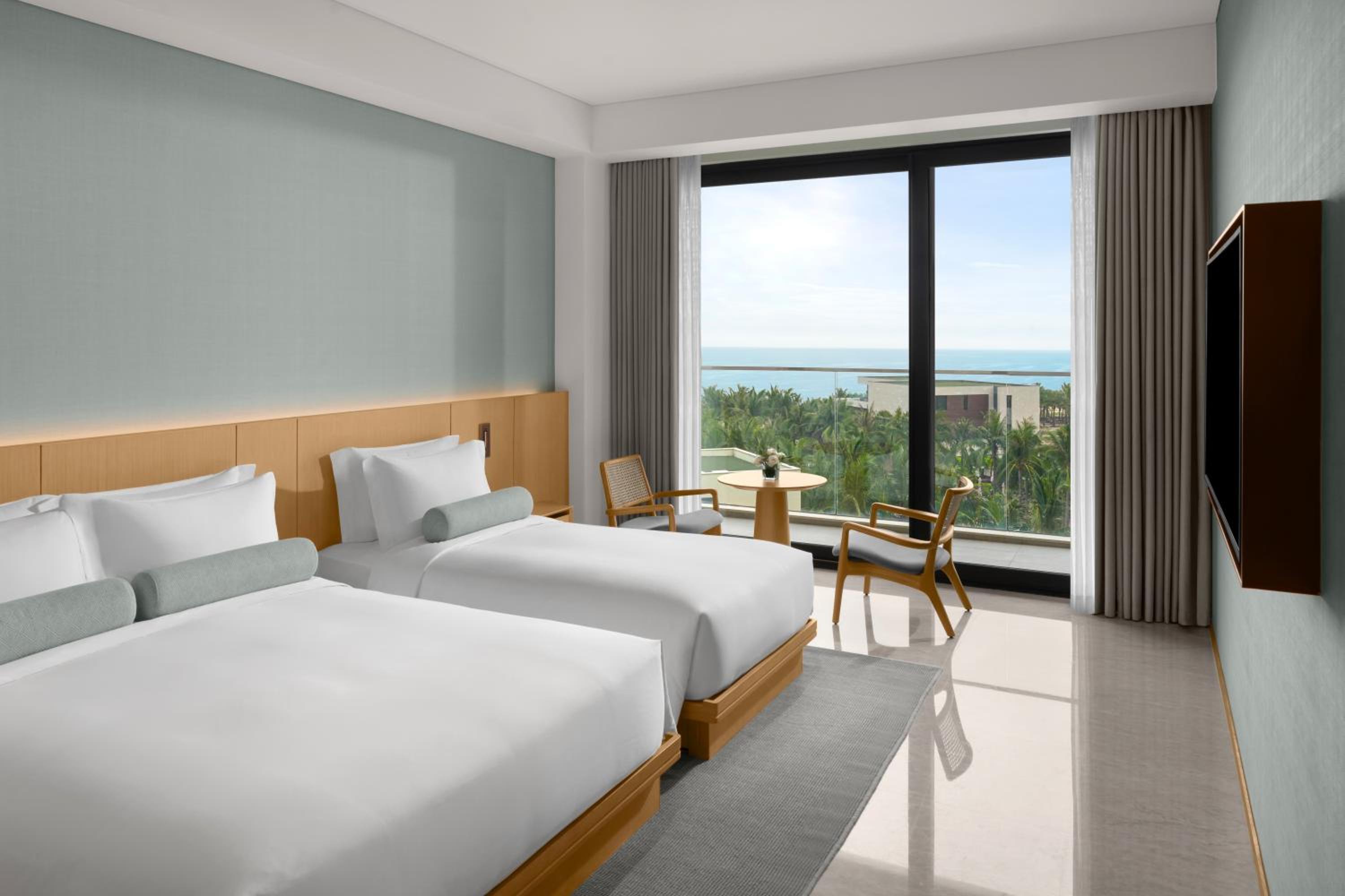 Deluxe Family Twin Ocean View - Mini-bar included once per stay, Daily Guest Activities - Photo 1