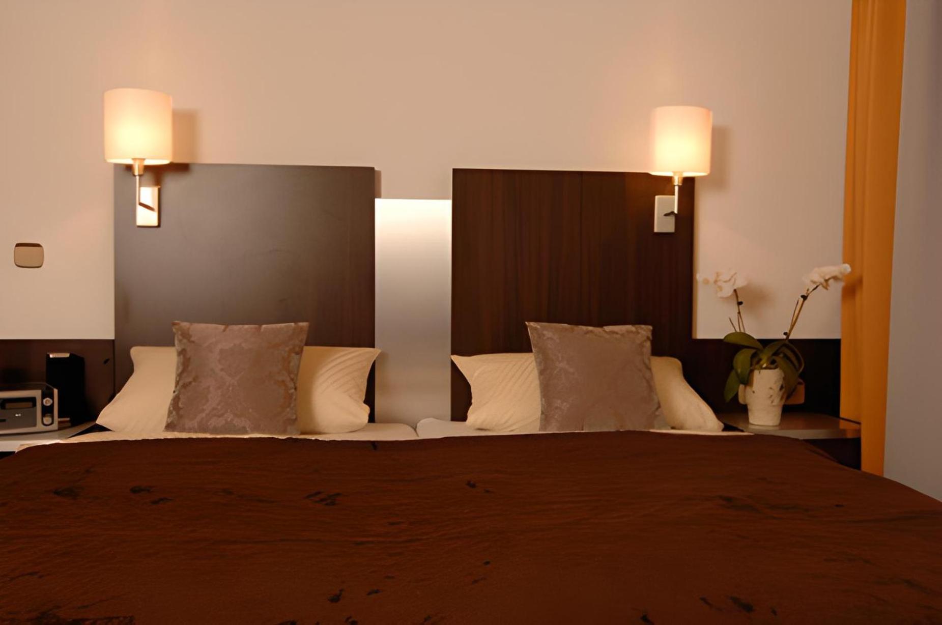 Business Double Room photo 2